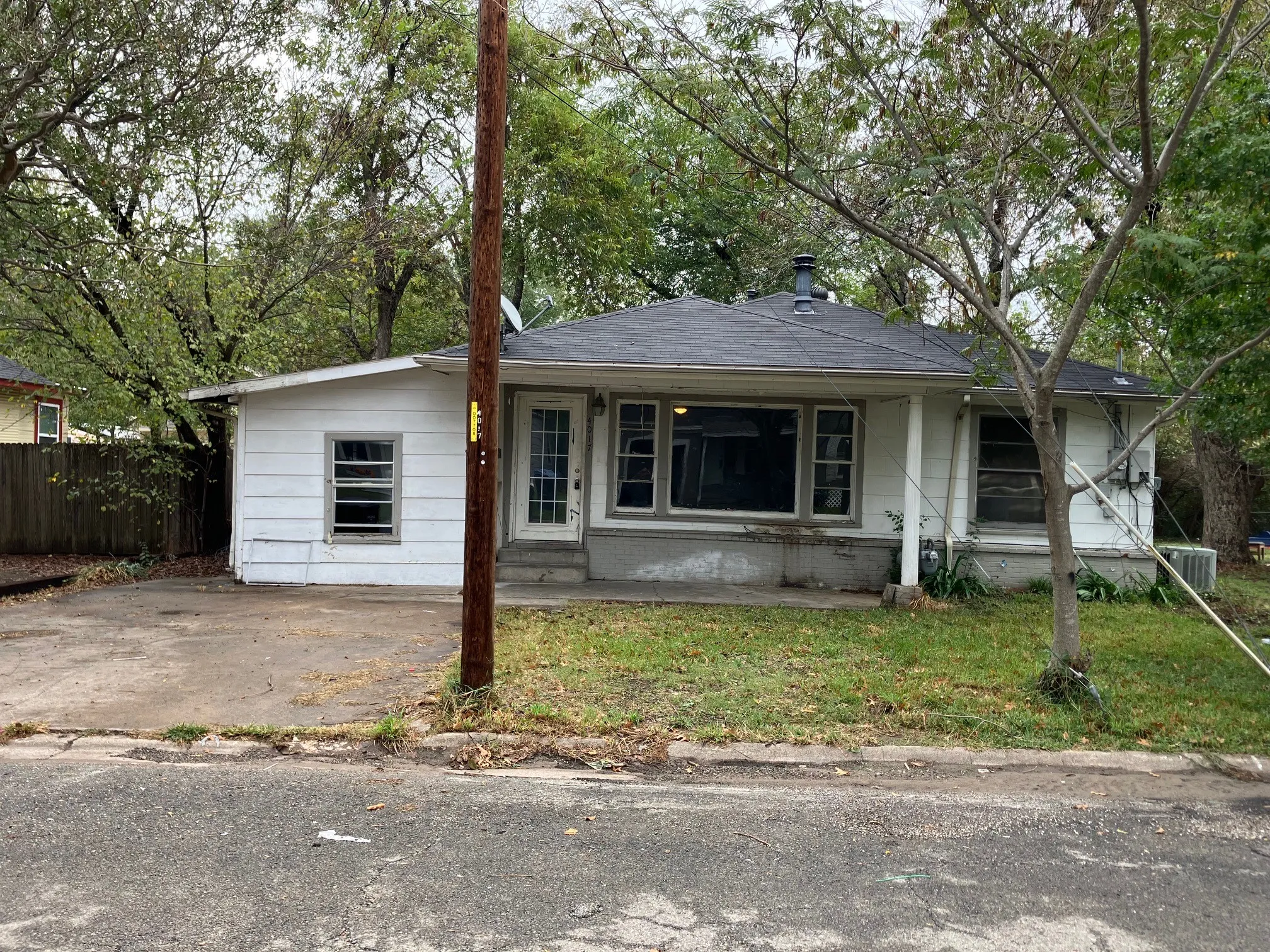 Single Family Residence For Rent