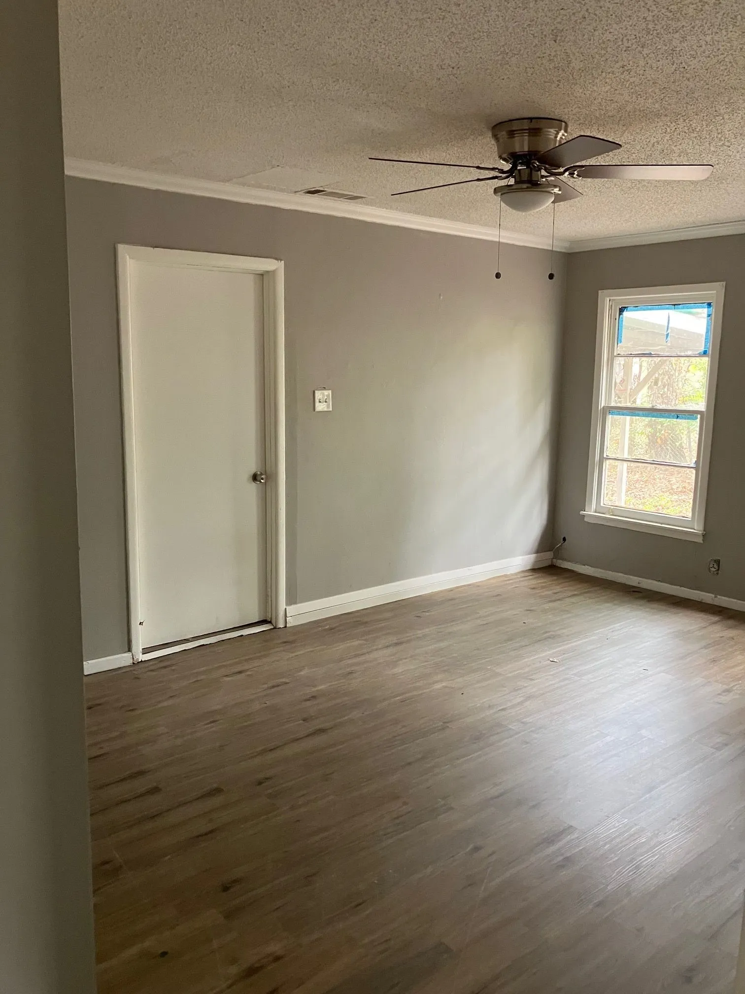Single Family Residence For Rent in Hunt County , 4017 Gordon Street, Greenville, Texas 75401, 3 Bedroom, 2 Bathroom, Garage spaces, 1,660 Sqft, built in 1962, mls#21411081, Real Estate Agent in Greenville, Homes For Rent in Hunt county, Homes For Rent in Greenville, Realtor in Greenville Texas, Real Estate Brokerage Independent Realty Texas, Luminita Cordes Realtor
