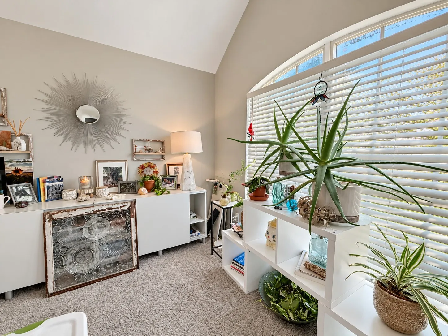 Single Family Residence For Rent in Collin County , 1509 Enchanted Rock Trail, Mc Kinney, Texas 75072, 5 Bedroom, 3 Bathroom, 2 Garage spaces, 2,523 Sqft, built in 2009, mls#21411082, Real Estate Agent in Mc Kinney, Homes For Rent in Collin county, Homes For Rent in Mc Kinney, Realtor in Mc Kinney Texas, Real Estate Brokerage Independent Realty Texas, Luminita Cordes Realtor