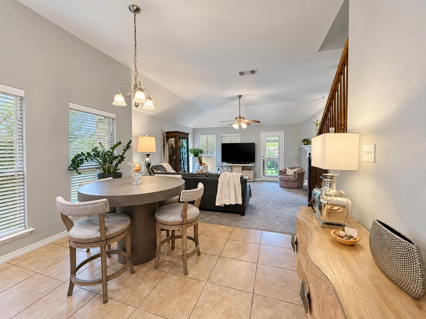 Single Family Residence For Rent in Collin County , 1509 Enchanted Rock Trail, Mc Kinney, Texas 75072, 5 Bedroom, 3 Bathroom, 2 Garage spaces, 2,523 Sqft, built in 2009, mls#21411082, Real Estate Agent in Mc Kinney, Homes For Rent in Collin county, Homes For Rent in Mc Kinney, Realtor in Mc Kinney Texas, Real Estate Brokerage Independent Realty Texas, Luminita Cordes Realtor