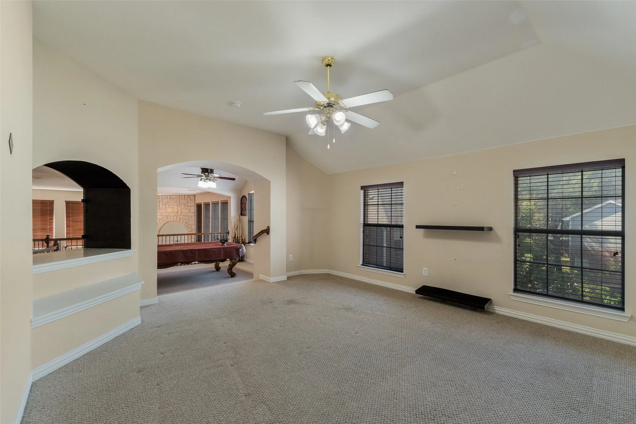 Single Family Residence For Rent in Dallas County , 3819 Winding Forest Drive, Grand Prairie, Texas 75052, 5 Bedroom, 4 Bathroom, 2 Garage spaces, 3,607 Sqft, built in 2003, mls#21411109, Real Estate Agent in Grand Prairie, Homes For Rent in Dallas county, Homes For Rent in Grand Prairie, Realtor in Grand Prairie Texas, Real Estate Brokerage Independent Realty Texas, Luminita Cordes Realtor
