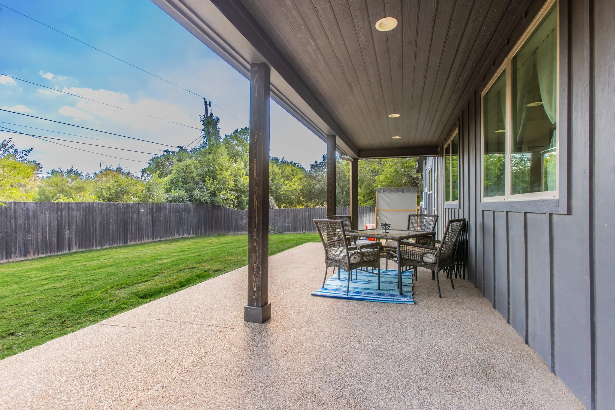 Single Family Residence For Sale in Mc Lennan County , 210 Pamela Avenue, Waco, Texas 76705, 4 Bedroom, 4 Bathroom, 1 Garage spaces, 3,400 Sqft, built in 2021, mls#21411116, Real Estate Agent in Waco, Homes For Sale in Mc Lennan county, Homes For Sale in Waco, Realtor in Waco Texas, Real Estate Brokerage Independent Realty Texas, Luminita Cordes Realtor