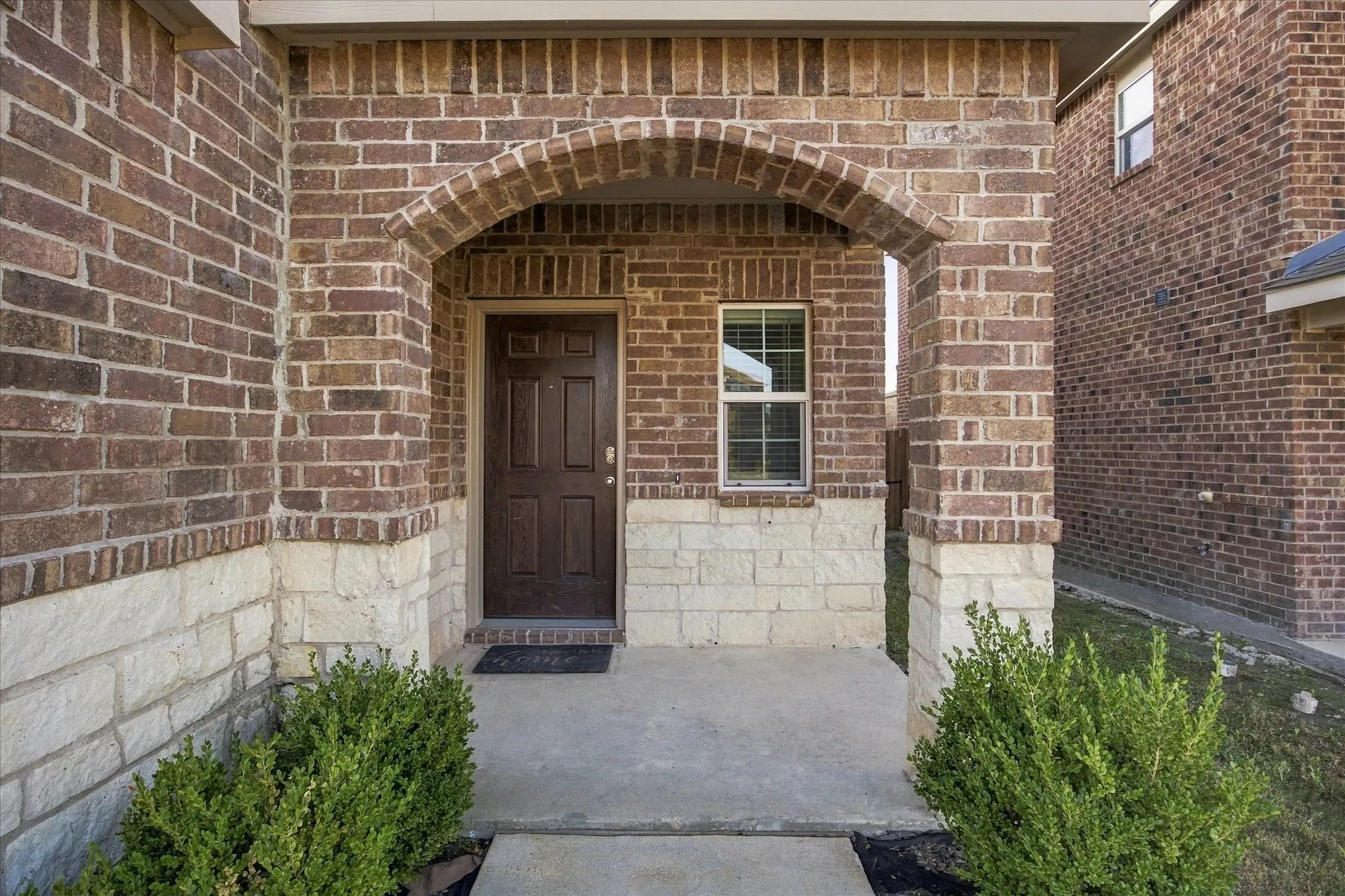 Single Family Residence For Rent in Kaufman County , 1526 Vega Drive, Forney, Texas 75126, 4 Bedroom, 3 Bathroom, 2 Garage spaces, 2,032 Sqft, built in 2021, mls#21410288, Real Estate Agent in Forney, Homes For Rent in Kaufman county, Homes For Rent in Forney, Realtor in Forney Texas, Real Estate Brokerage Independent Realty Texas, Luminita Cordes Realtor