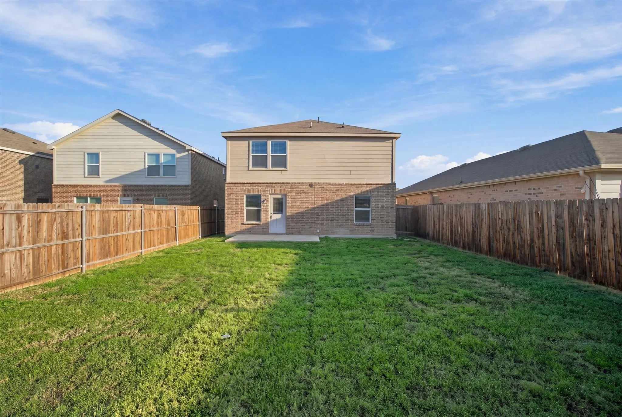 Single Family Residence For Rent in Kaufman County , 1526 Vega Drive, Forney, Texas 75126, 4 Bedroom, 3 Bathroom, 2 Garage spaces, 2,032 Sqft, built in 2021, mls#21410288, Real Estate Agent in Forney, Homes For Rent in Kaufman county, Homes For Rent in Forney, Realtor in Forney Texas, Real Estate Brokerage Independent Realty Texas, Luminita Cordes Realtor