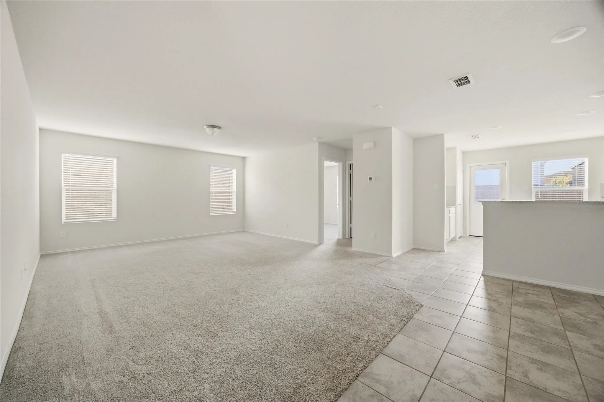 Single Family Residence For Rent in Kaufman County , 1526 Vega Drive, Forney, Texas 75126, 4 Bedroom, 3 Bathroom, 2 Garage spaces, 2,032 Sqft, built in 2021, mls#21410288, Real Estate Agent in Forney, Homes For Rent in Kaufman county, Homes For Rent in Forney, Realtor in Forney Texas, Real Estate Brokerage Independent Realty Texas, Luminita Cordes Realtor