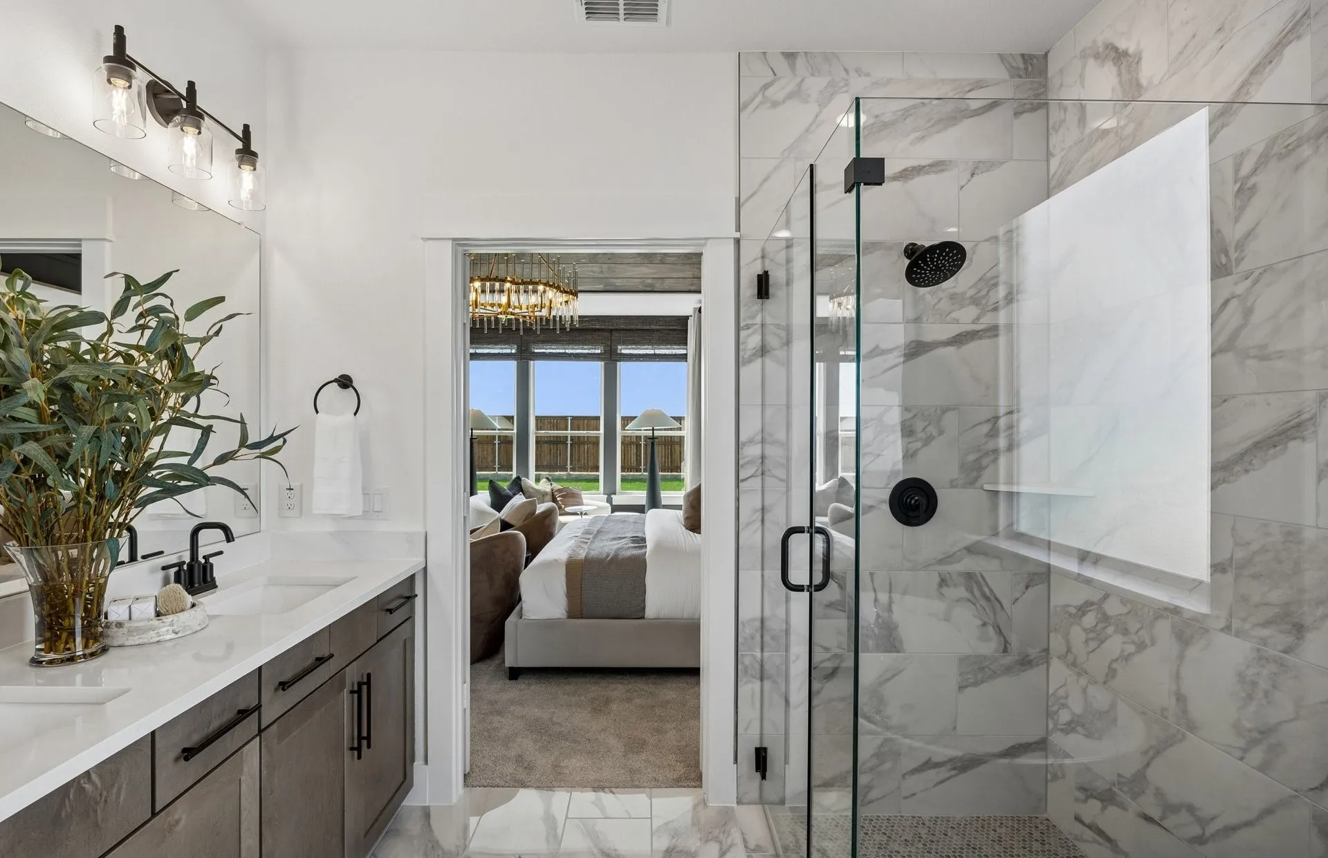 *Model Representation - Owner's private bath