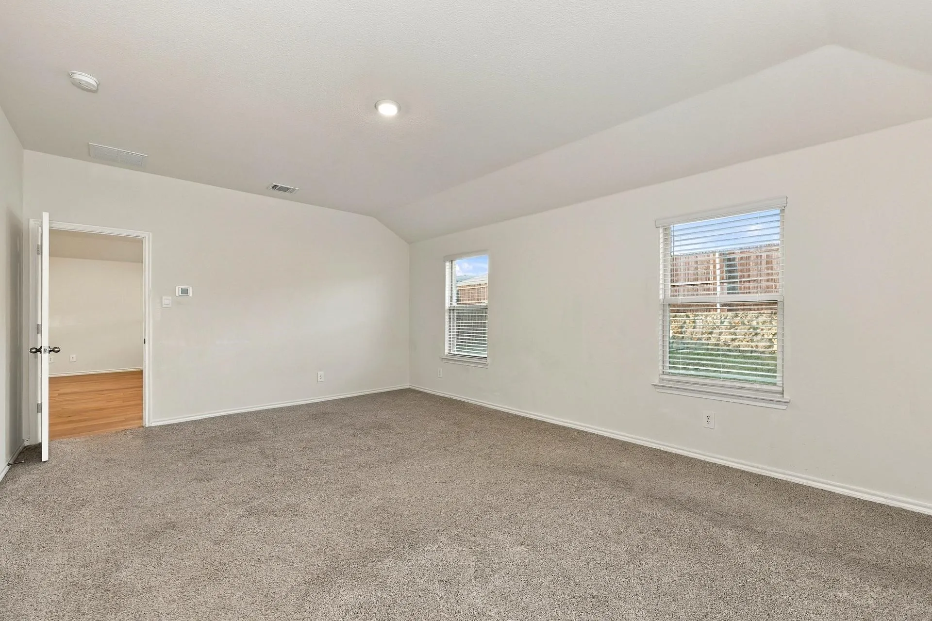 Single Family Residence For Rent in Ellis County , 921 Keystone Court, Ferris, Texas 75125, 4 Bedroom, 2 Bathroom, 2 Garage spaces, 1,850 Sqft, built in 2023, mls#21411140, Real Estate Agent in Ferris, Homes For Rent in Ellis county, Homes For Rent in Ferris, Realtor in Ferris Texas, Real Estate Brokerage Independent Realty Texas, Luminita Cordes Realtor