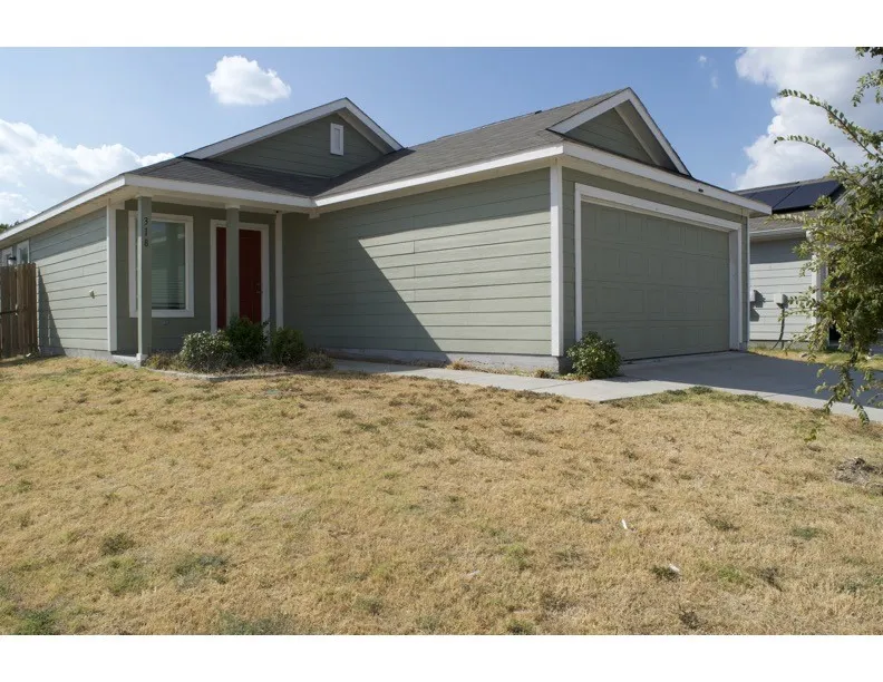 Single Family Residence For Rent in Collin County , 318 Wheatgrass Lane, Princeton, Texas 75407, 3 Bedroom, 2 Bathroom, 2 Garage spaces, 1,262 Sqft, built in 2023, mls#21410866, Real Estate Agent in Princeton, Homes For Rent in Collin county, Homes For Rent in Princeton, Realtor in Princeton Texas, Real Estate Brokerage Independent Realty Texas, Luminita Cordes Realtor
