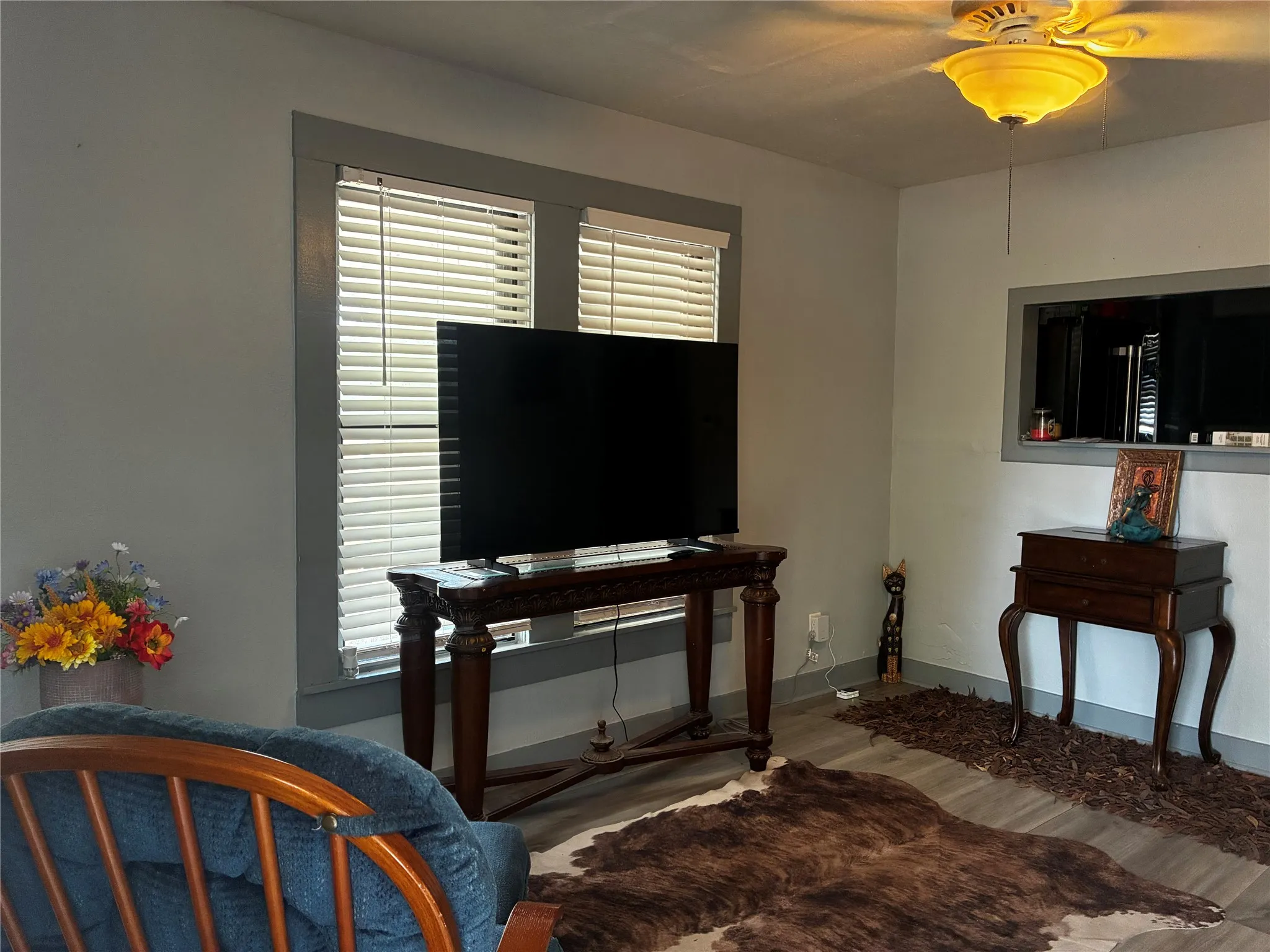 Single Family Residence For Sale in Coryell County , 109 E Leon Street, Gatesville, Texas 76528, 3 Bedroom, 1 Bathroom, Garage spaces, 928 Sqft, built in 1970, mls#21410934, Real Estate Agent in Gatesville, Homes For Sale in Coryell county, Homes For Sale in Gatesville, Realtor in Gatesville Texas, Real Estate Brokerage Independent Realty Texas, Luminita Cordes Realtor