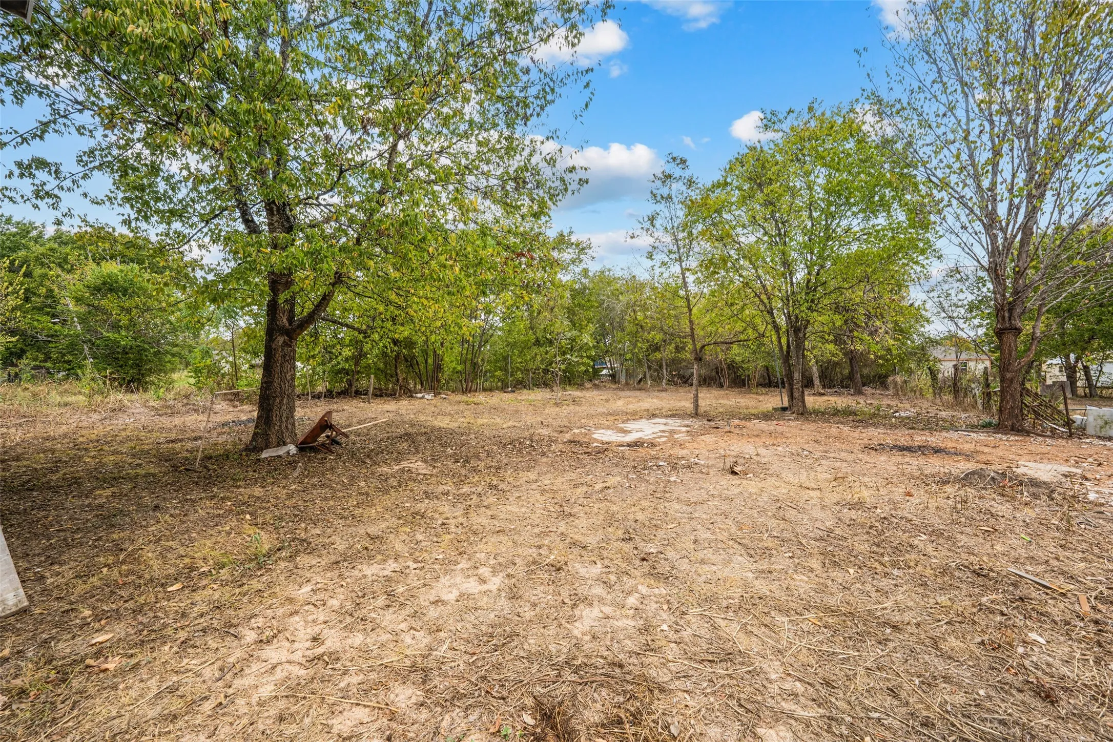 Single Family Residence For Sale in Falls County , 703 Gift Street, Marlin, Texas 76661, 3 Bedroom, 2 Bathroom, Garage spaces, 1,200 Sqft, built in 2023, mls#21410969, Real Estate Agent in Marlin, Homes For Sale in Falls county, Homes For Sale in Marlin, Realtor in Marlin Texas, Real Estate Brokerage Independent Realty Texas, Luminita Cordes Realtor