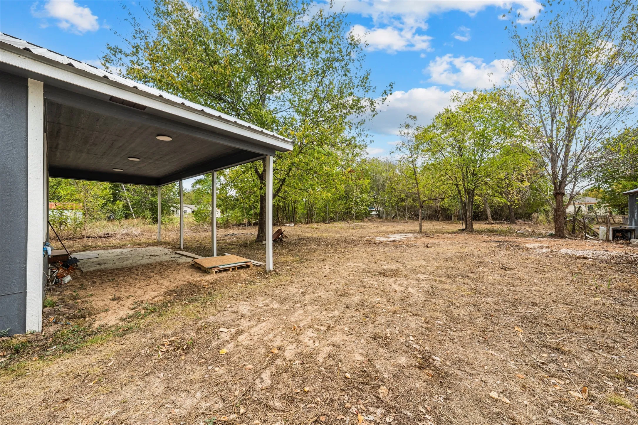 Single Family Residence For Sale in Falls County , 703 Gift Street, Marlin, Texas 76661, 3 Bedroom, 2 Bathroom, Garage spaces, 1,200 Sqft, built in 2023, mls#21410969, Real Estate Agent in Marlin, Homes For Sale in Falls county, Homes For Sale in Marlin, Realtor in Marlin Texas, Real Estate Brokerage Independent Realty Texas, Luminita Cordes Realtor