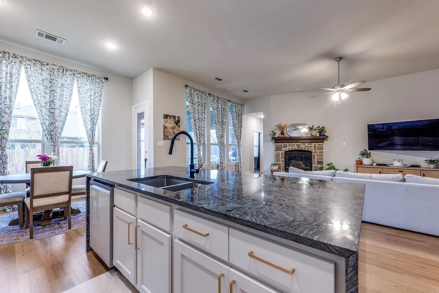Quartzite waterfall countertops