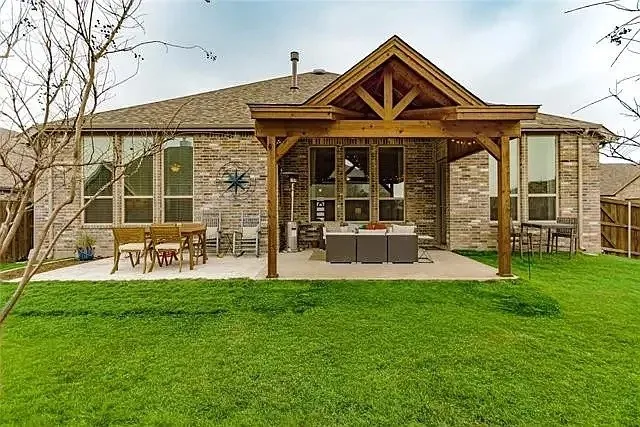 Single Family Residence For Rent in Kaufman County , 1249 Meridian Drive, Forney, Texas 75126, 4 Bedroom, 4 Bathroom, 2 Garage spaces, 2,908 Sqft, built in 2019, mls#21411146, Real Estate Agent in Forney, Homes For Rent in Kaufman county, Homes For Rent in Forney, Realtor in Forney Texas, Real Estate Brokerage Independent Realty Texas, Luminita Cordes Realtor