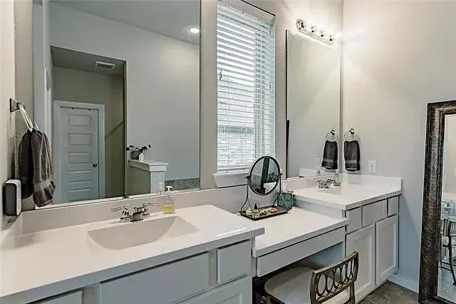 Single Family Residence For Rent in Kaufman County , 1249 Meridian Drive, Forney, Texas 75126, 4 Bedroom, 4 Bathroom, 2 Garage spaces, 2,908 Sqft, built in 2019, mls#21411146, Real Estate Agent in Forney, Homes For Rent in Kaufman county, Homes For Rent in Forney, Realtor in Forney Texas, Real Estate Brokerage Independent Realty Texas, Luminita Cordes Realtor