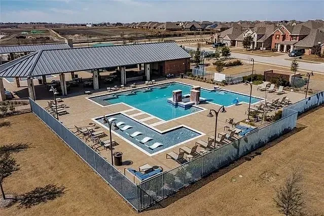 Single Family Residence For Rent in Kaufman County , 1249 Meridian Drive, Forney, Texas 75126, 4 Bedroom, 4 Bathroom, 2 Garage spaces, 2,908 Sqft, built in 2019, mls#21411146, Real Estate Agent in Forney, Homes For Rent in Kaufman county, Homes For Rent in Forney, Realtor in Forney Texas, Real Estate Brokerage Independent Realty Texas, Luminita Cordes Realtor