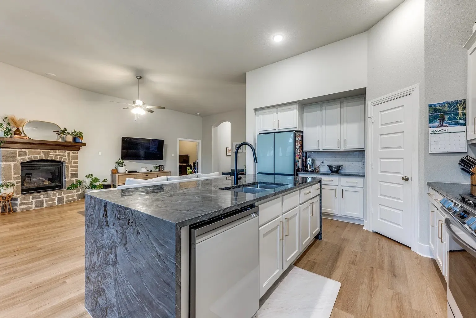 Updated Kitchen with Samsung Bespoke appliances