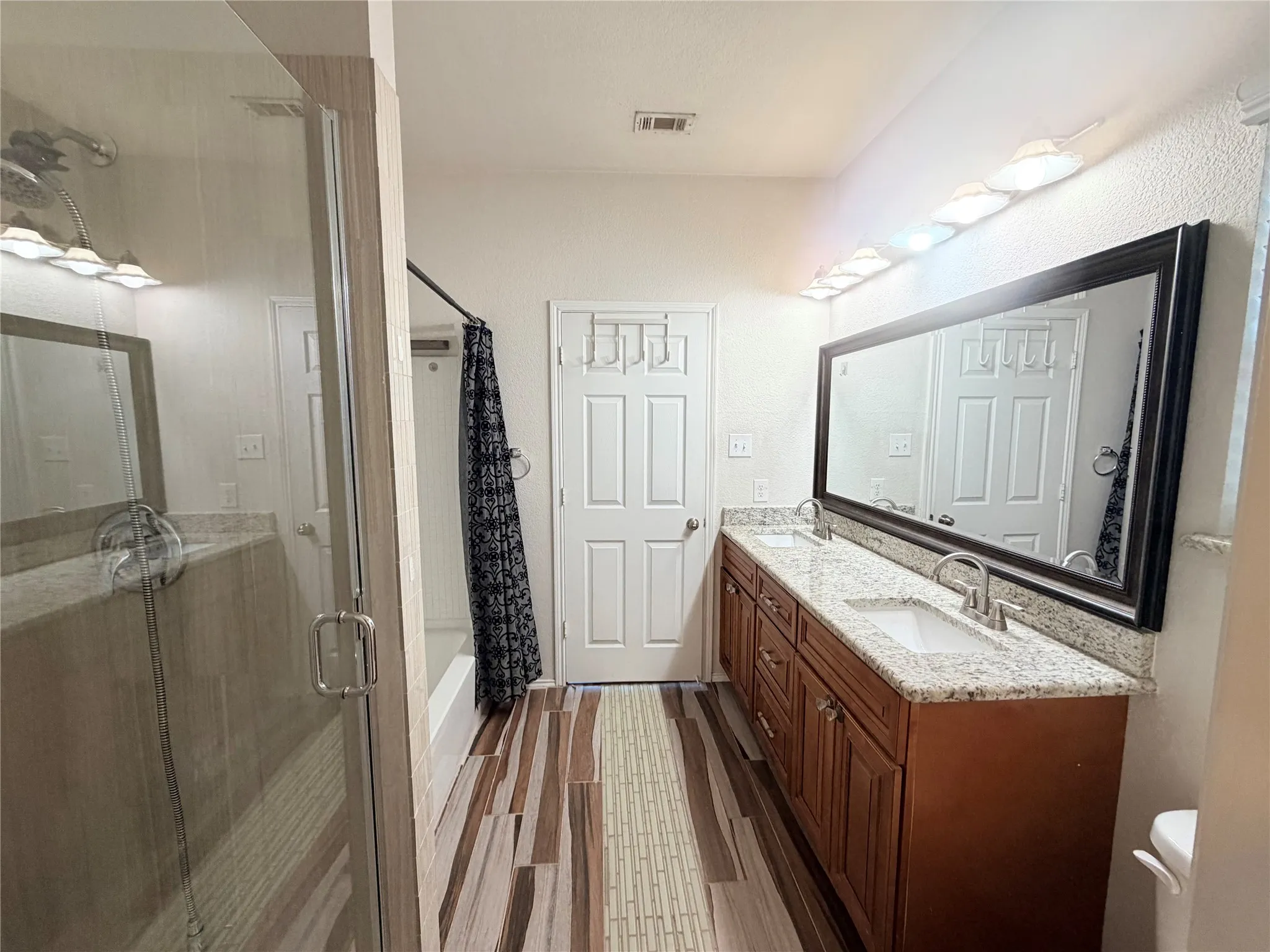 Single Family Residence For Rent in Denton County , 1712 Abby Creek Drive, Little Elm, Texas 75068, 4 Bedroom, 3 Bathroom, 2 Garage spaces, 2,787 Sqft, built in 2014, mls#21411078, Real Estate Agent in Little Elm, Homes For Rent in Denton county, Homes For Rent in Little Elm, Realtor in Little Elm Texas, Real Estate Brokerage Independent Realty Texas, Luminita Cordes Realtor