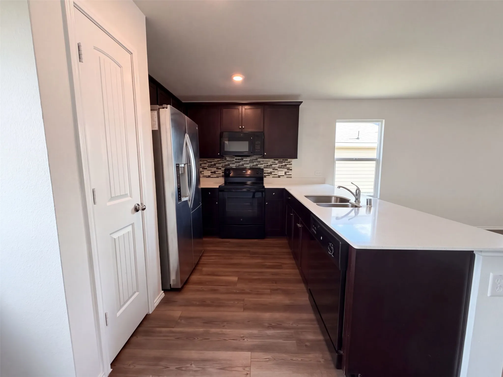 Single Family Residence For Sale in Collin County , 5308 Finbrooke Drive, Princeton, Texas 75407, 3 Bedroom, 2 Bathroom, 2 Garage spaces, 1,260 Sqft, built in 2020, mls#21411121, Real Estate Agent in Princeton, Homes For Sale in Collin county, Homes For Sale in Princeton, Realtor in Princeton Texas, Real Estate Brokerage Independent Realty Texas, Luminita Cordes Realtor