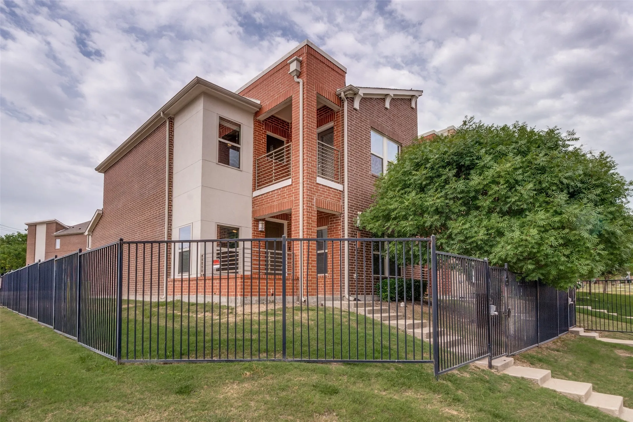 Condominium For Rent