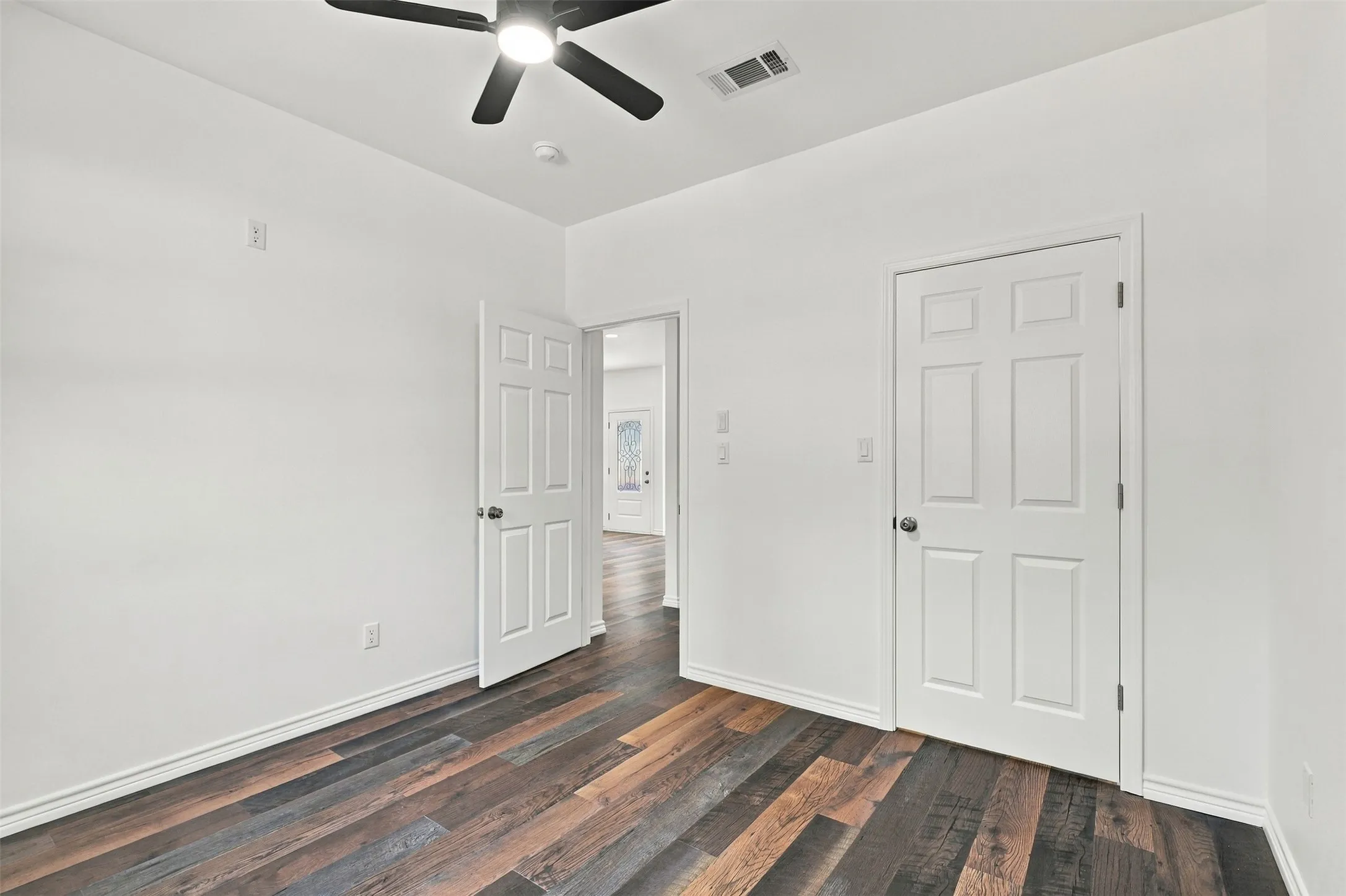 Single Family Residence For Sale in Titus County , 1707 CR 1670, Mt Pleasant, Texas 75455, 3 Bedroom, 2 Bathroom, 2 Garage spaces, 2,150 Sqft, built in 2026, mls#21409960, Real Estate Agent in Mt Pleasant, Homes For Sale in Titus county, Homes For Sale in Mt Pleasant, Realtor in Mt Pleasant Texas, Real Estate Brokerage Independent Realty Texas, Luminita Cordes Realtor