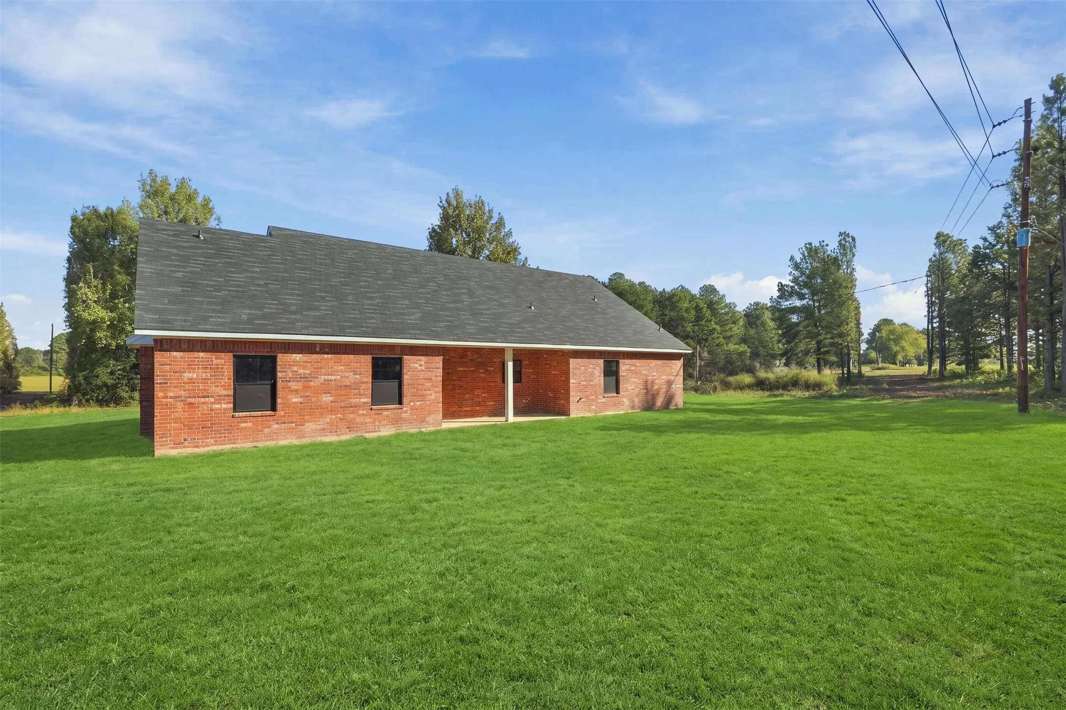 Single Family Residence For Sale in Titus County , 1707 CR 1670, Mt Pleasant, Texas 75455, 3 Bedroom, 2 Bathroom, 2 Garage spaces, 2,150 Sqft, built in 2026, mls#21409960, Real Estate Agent in Mt Pleasant, Homes For Sale in Titus county, Homes For Sale in Mt Pleasant, Realtor in Mt Pleasant Texas, Real Estate Brokerage Independent Realty Texas, Luminita Cordes Realtor