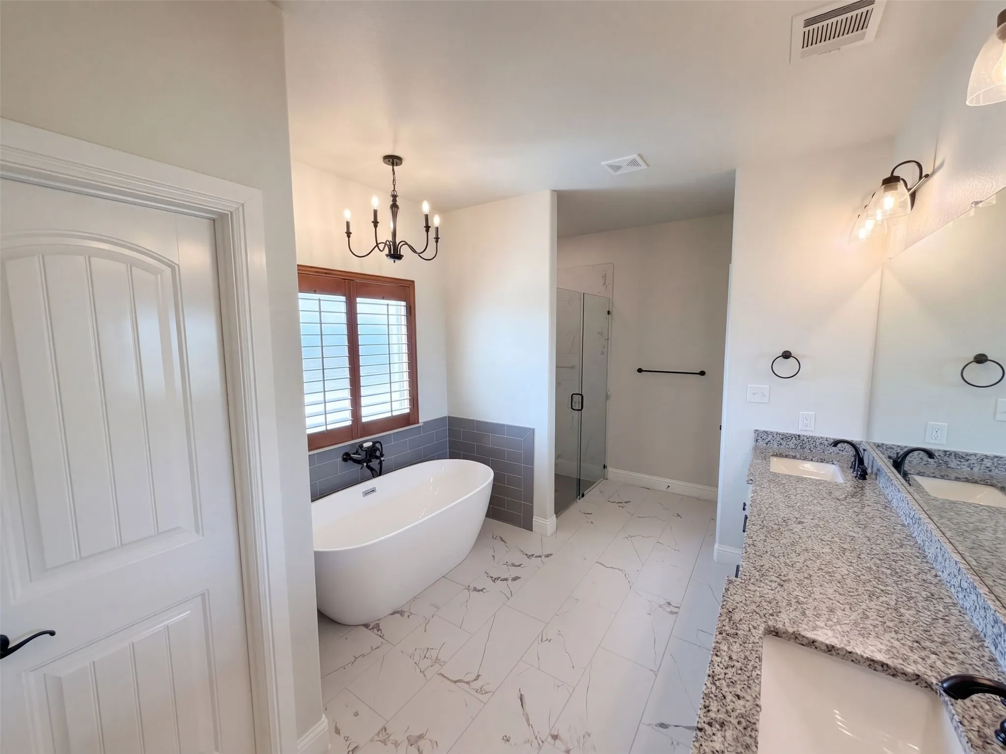 Single Family Residence For Sale in Parker County , 1532 Turpin Lake Road, Poolville, Texas 76487, 4 Bedroom, 3 Bathroom, 3 Garage spaces, 2,541 Sqft, built in 2021, mls#21410751, Real Estate Agent in Poolville, Homes For Sale in Parker county, Homes For Sale in Poolville, Realtor in Poolville Texas, Real Estate Brokerage Independent Realty Texas, Luminita Cordes Realtor