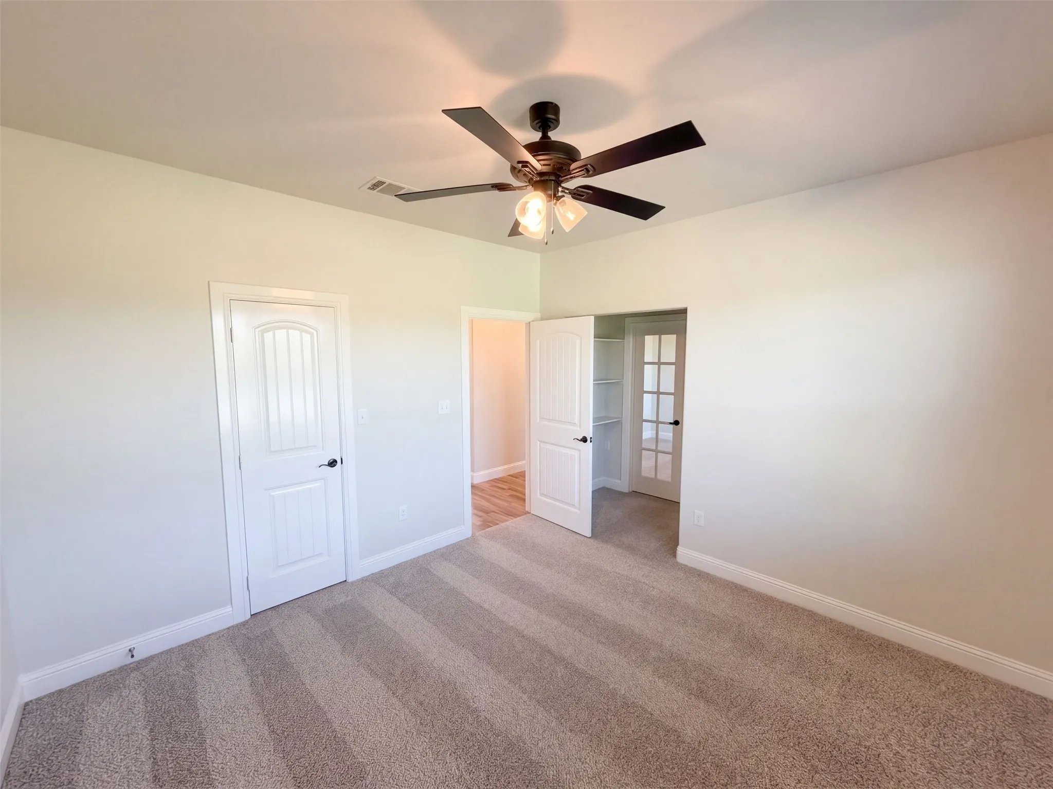 Single Family Residence For Sale in Parker County , 1532 Turpin Lake Road, Poolville, Texas 76487, 4 Bedroom, 3 Bathroom, 3 Garage spaces, 2,541 Sqft, built in 2021, mls#21410751, Real Estate Agent in Poolville, Homes For Sale in Parker county, Homes For Sale in Poolville, Realtor in Poolville Texas, Real Estate Brokerage Independent Realty Texas, Luminita Cordes Realtor