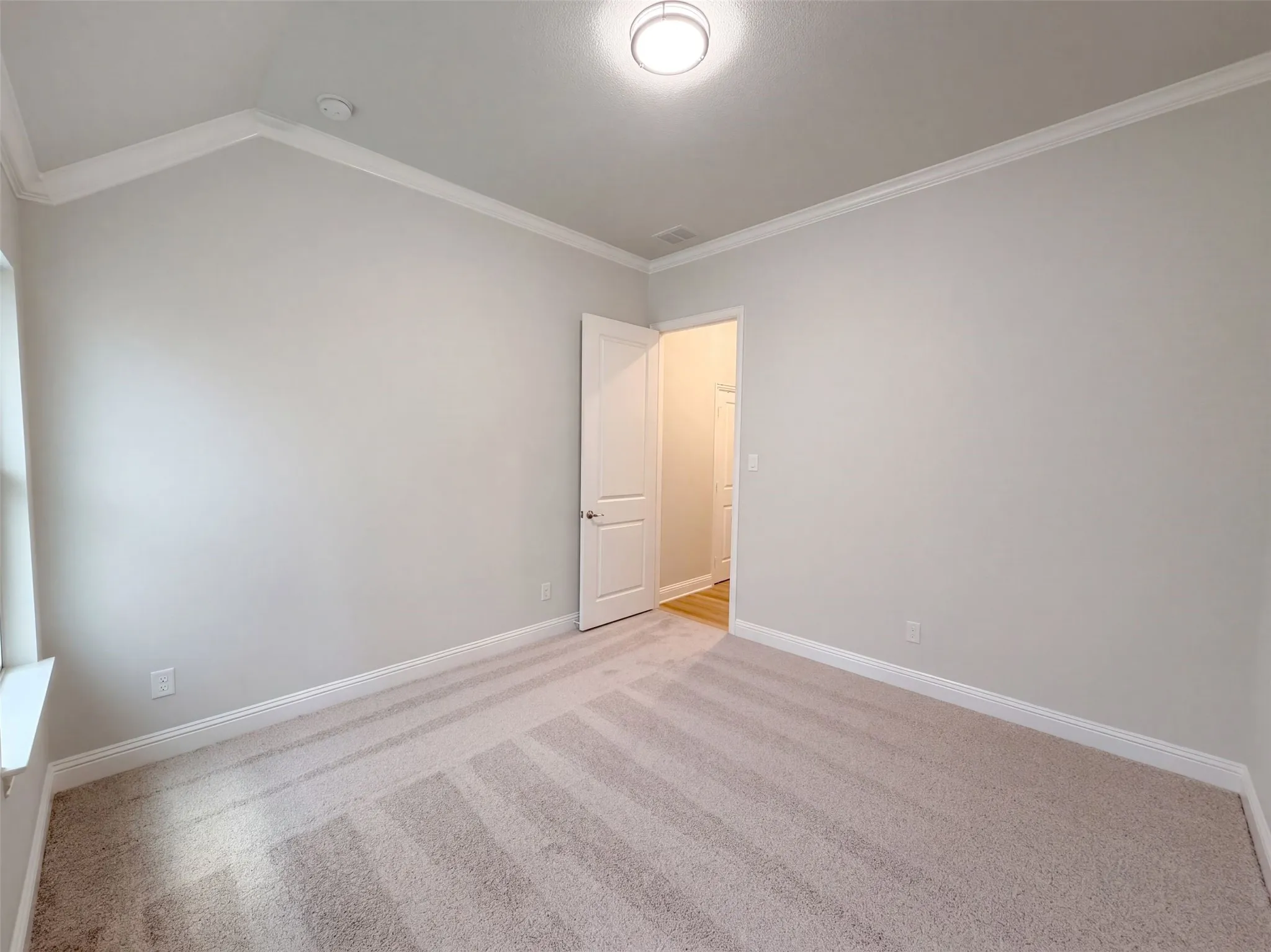 Single Family Residence For Sale in Denton County , 14728 Cedar Flat Way, Fort Worth, Texas 76262, 3 Bedroom, 2 Bathroom, 2 Garage spaces, 2,241 Sqft, built in 2016, mls#21410692, Real Estate Agent in Fort Worth, Homes For Sale in Denton county, Homes For Sale in Fort Worth, Realtor in Fort Worth Texas, Real Estate Brokerage Independent Realty Texas, Luminita Cordes Realtor