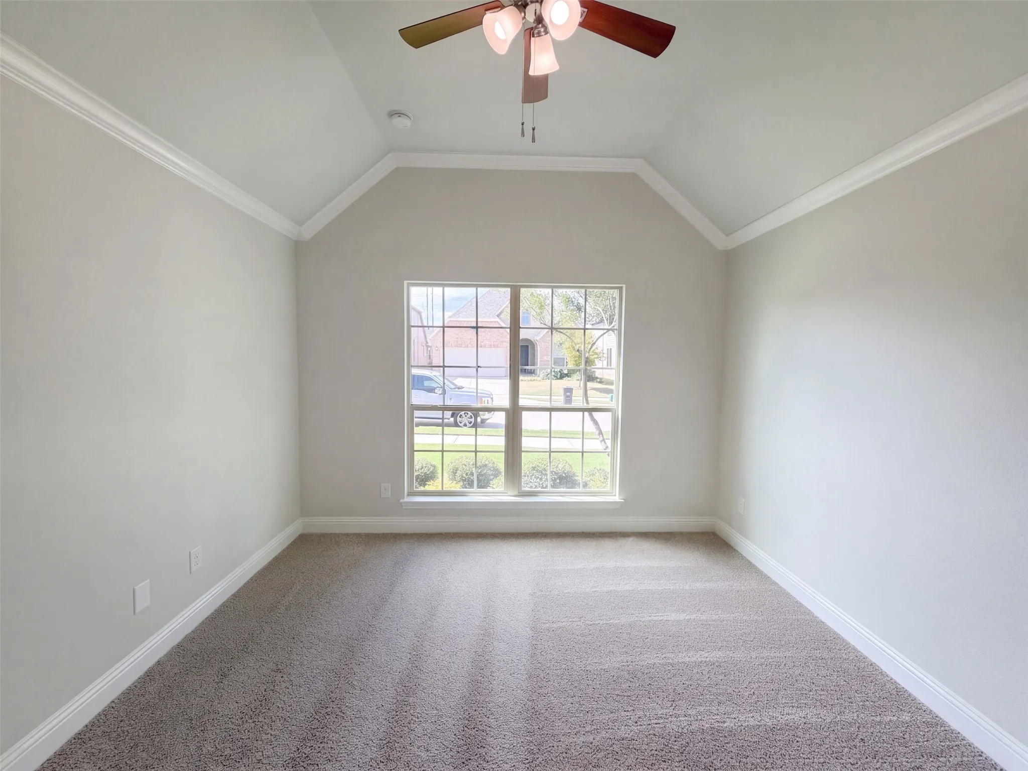 Single Family Residence For Sale in Denton County , 14728 Cedar Flat Way, Fort Worth, Texas 76262, 3 Bedroom, 2 Bathroom, 2 Garage spaces, 2,241 Sqft, built in 2016, mls#21410692, Real Estate Agent in Fort Worth, Homes For Sale in Denton county, Homes For Sale in Fort Worth, Realtor in Fort Worth Texas, Real Estate Brokerage Independent Realty Texas, Luminita Cordes Realtor