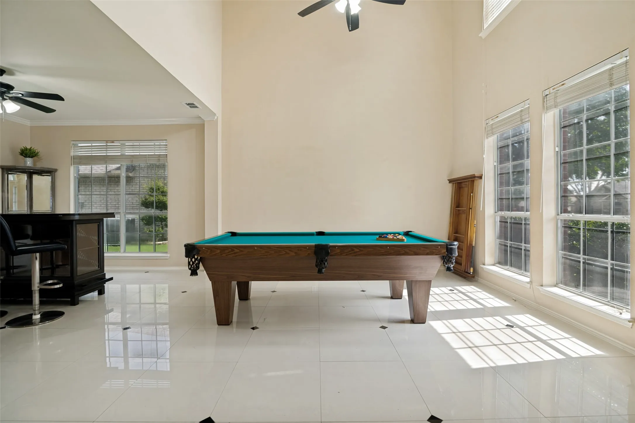 Single Family Residence For Sale in Denton County , 4304 Cape Cod Drive, The Colony, Texas 75056, 4 Bedroom, 4 Bathroom, 2 Garage spaces, 3,477 Sqft, built in 1996, mls#21411169, Real Estate Agent in The Colony, Homes For Sale in Denton county, Homes For Sale in The Colony, Realtor in The Colony Texas, Real Estate Brokerage Independent Realty Texas, Luminita Cordes Realtor