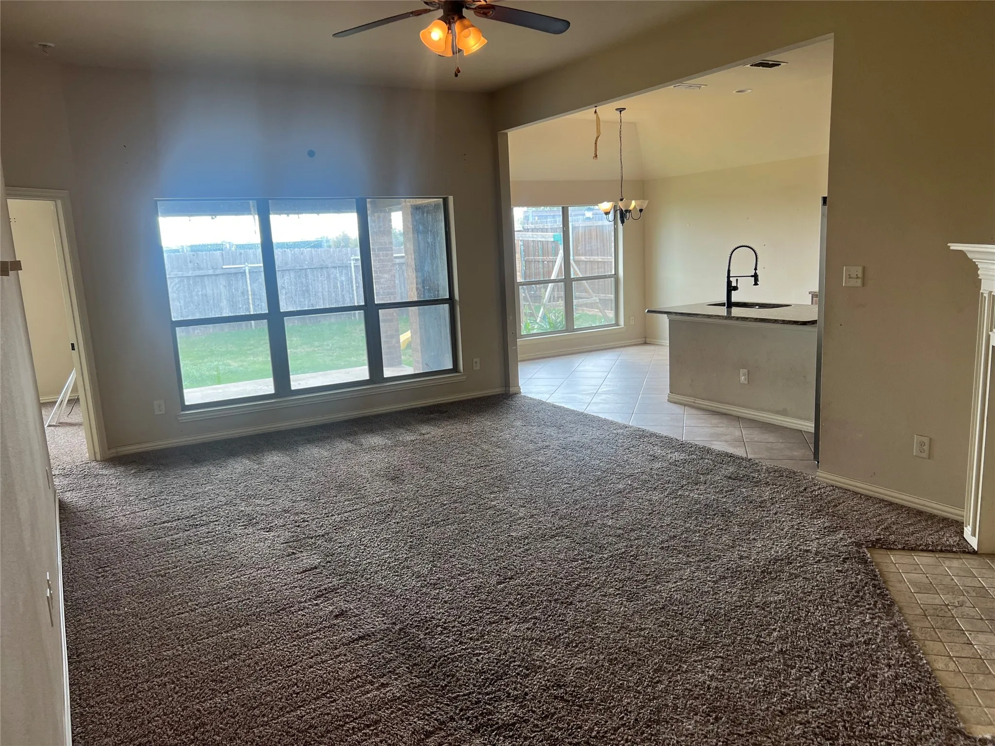 Single Family Residence For Sale in Denton County , 249 Cedar Crest Drive, Justin, Texas 76247, 3 Bedroom, 2 Bathroom, 2 Garage spaces, 1,537 Sqft, built in 2014, mls#21410874, Real Estate Agent in Justin, Homes For Sale in Denton county, Homes For Sale in Justin, Realtor in Justin Texas, Real Estate Brokerage Independent Realty Texas, Luminita Cordes Realtor