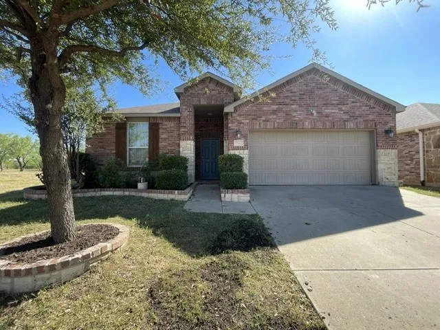 Single Family Residence For Rent