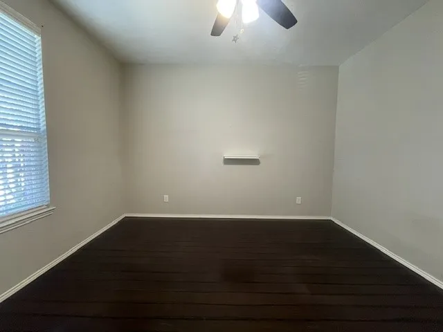 Single Family Residence For Rent in Tarrant County , 7540 Berrenda Drive, Fort Worth, Texas 76131, 3 Bedroom, 2 Bathroom, 2 Garage spaces, 2,157 Sqft, built in 2012, mls#21411181, Real Estate Agent in Fort Worth, Homes For Rent in Tarrant county, Homes For Rent in Fort Worth, Realtor in Fort Worth Texas, Real Estate Brokerage Independent Realty Texas, Luminita Cordes Realtor