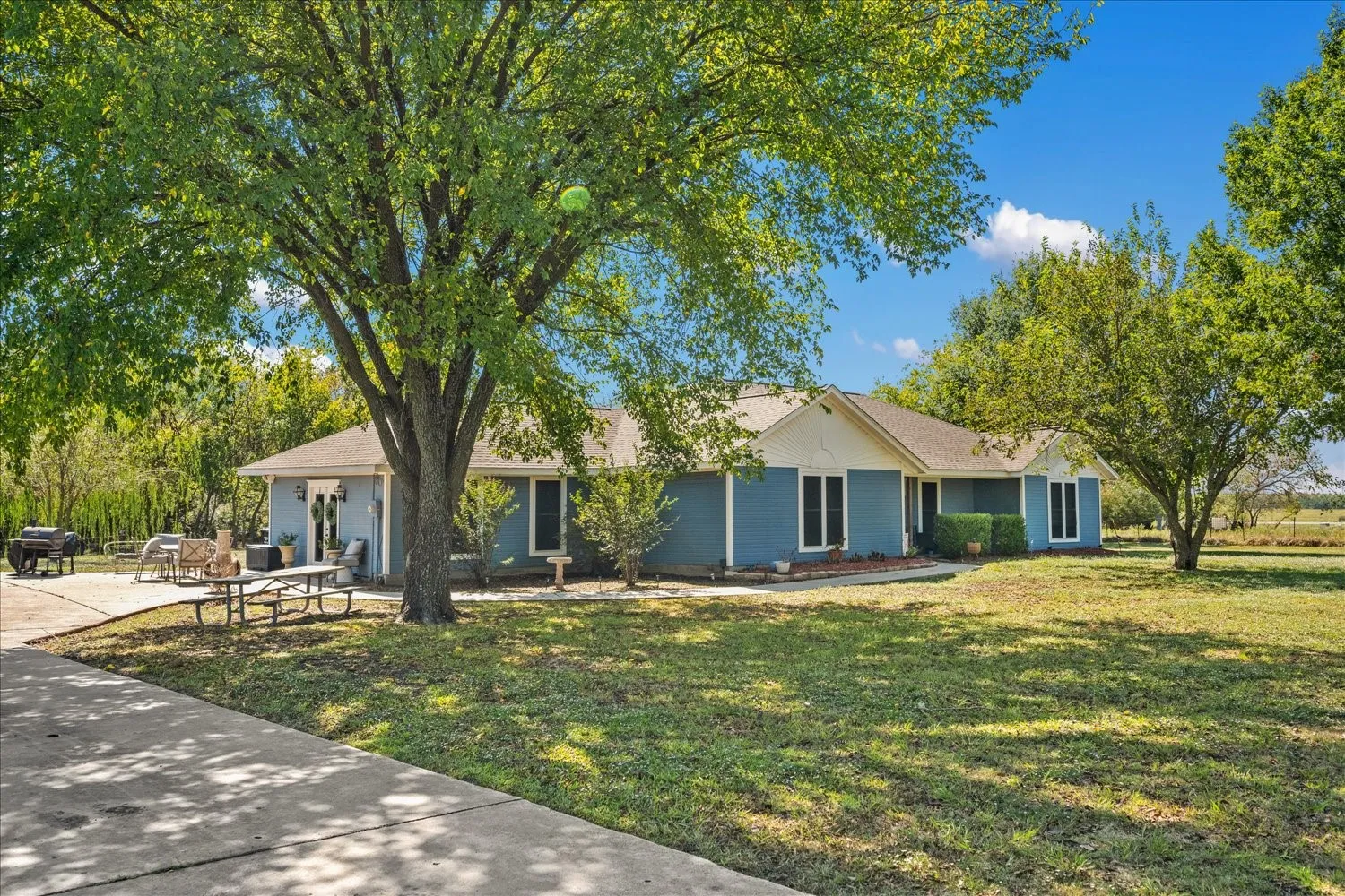 Single Family Residence For Sale
