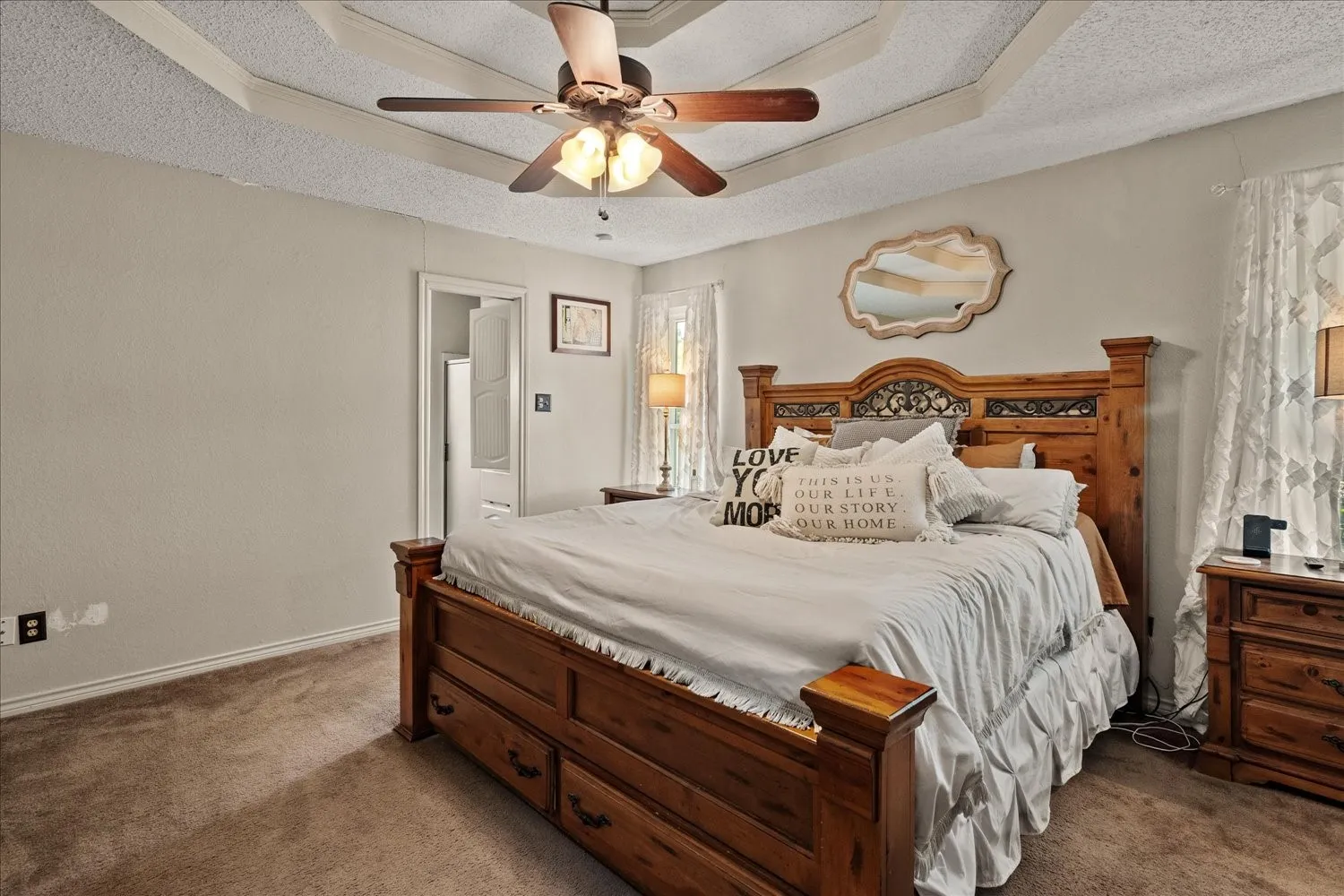 Single Family Residence For Sale in Hunt County , 4715 Dell Drive, Greenville, Texas 75401, 3 Bedroom, 2 Bathroom, Garage spaces, 2,328 Sqft, built in 1987, mls#21411180, Real Estate Agent in Greenville, Homes For Sale in Hunt county, Homes For Sale in Greenville, Realtor in Greenville Texas, Real Estate Brokerage Independent Realty Texas, Luminita Cordes Realtor