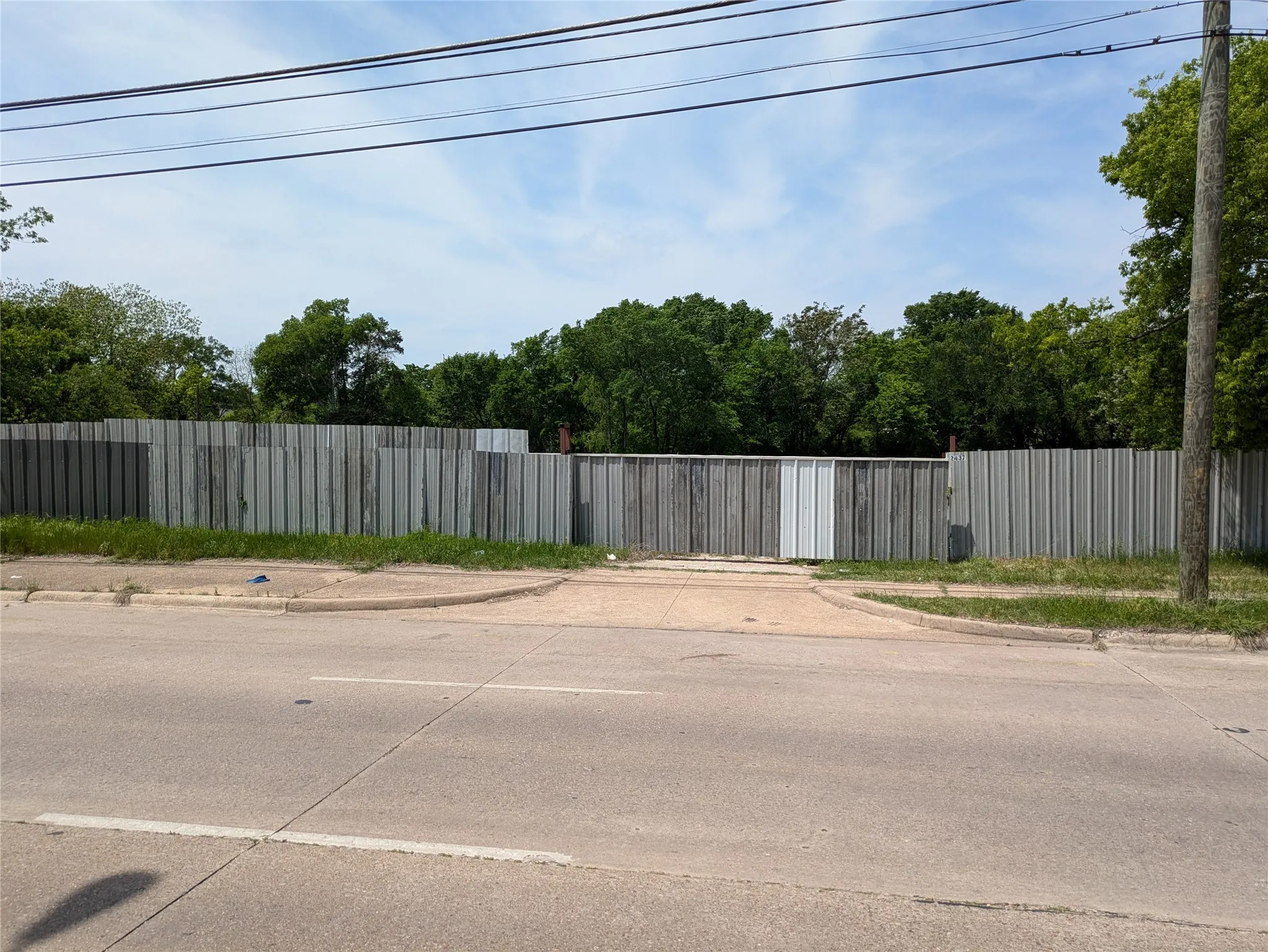 Unimproved Land For Sale in Dallas County , 2437 Cedar Crest Boulevard, Dallas, Texas 75203, 0, 0, Garage spaces, 0 Sqft, built in 0, mls#21411194, Real Estate Agent in Dallas, Homes For Sale in Dallas county, Homes For Sale in Dallas, Realtor in Dallas Texas, Real Estate Brokerage Independent Realty Texas, Luminita Cordes Realtor