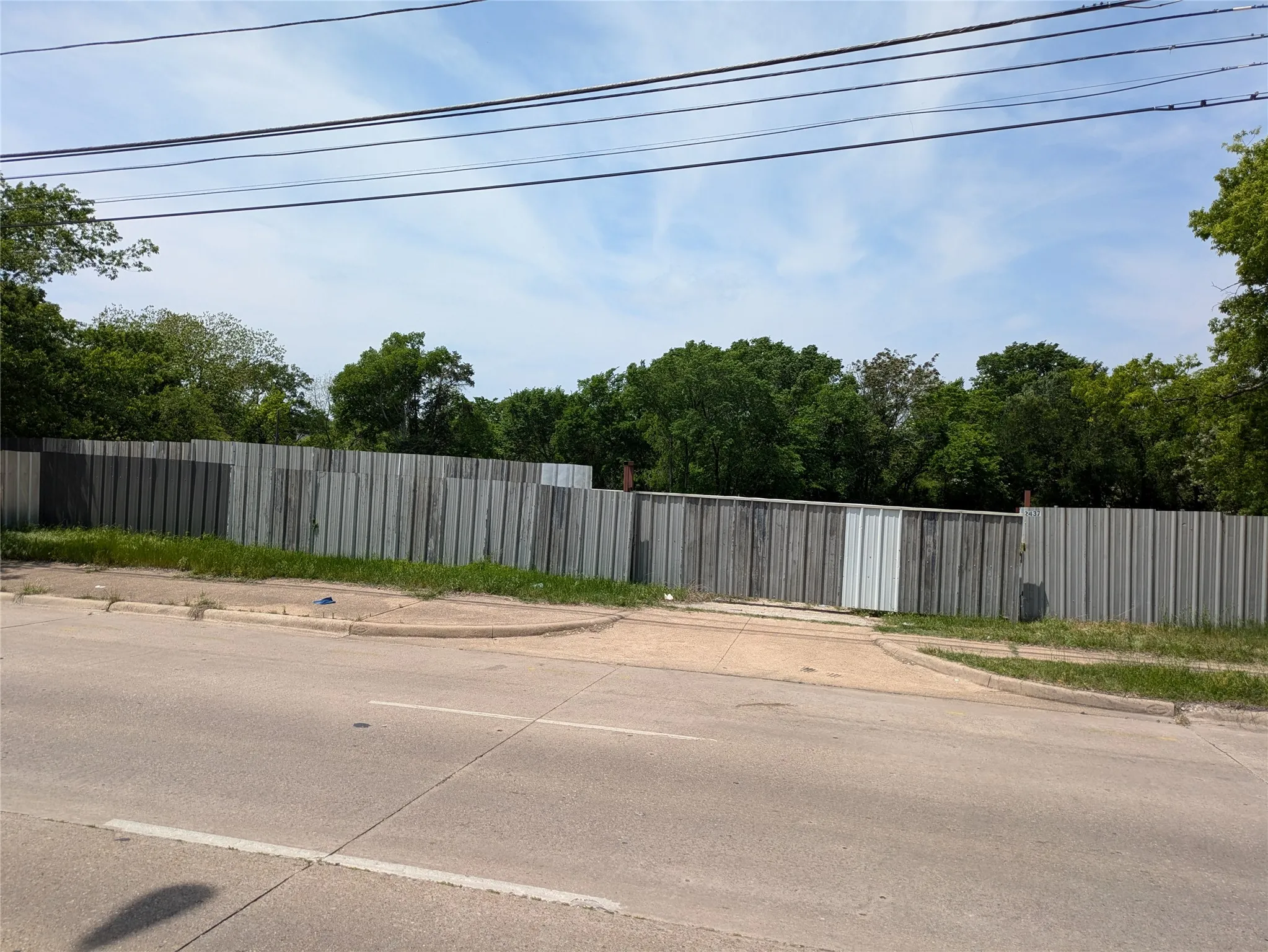Unimproved Land For Sale in Dallas County , 2437 Cedar Crest Boulevard, Dallas, Texas 75203, 0, 0, Garage spaces, 0 Sqft, built in 0, mls#21411194, Real Estate Agent in Dallas, Homes For Sale in Dallas county, Homes For Sale in Dallas, Realtor in Dallas Texas, Real Estate Brokerage Independent Realty Texas, Luminita Cordes Realtor