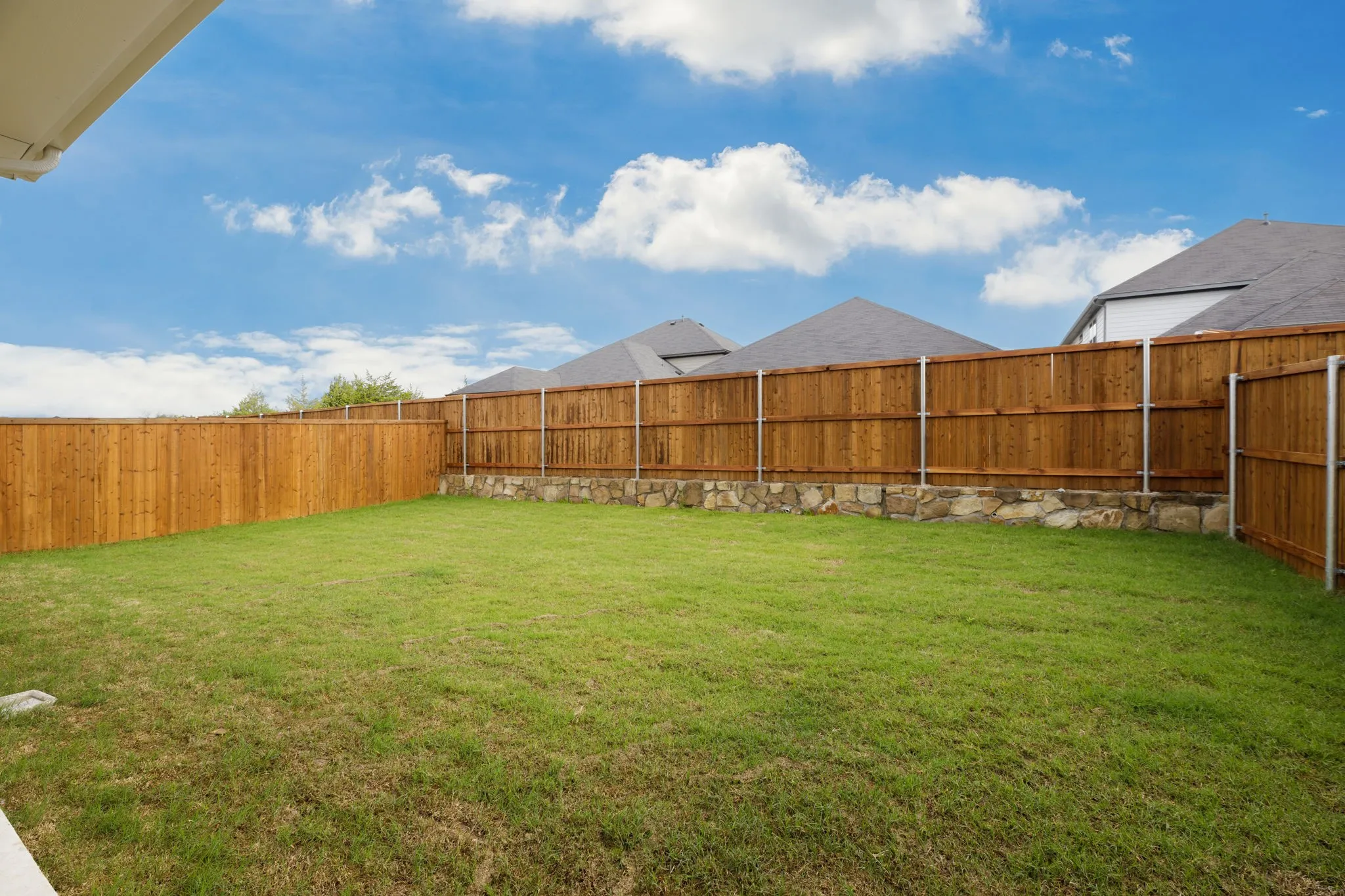 Single Family Residence For Rent in Rockwall County , 1346 Great Sand Dune Street, Royse City, Texas 75189, 4 Bedroom, 3 Bathroom, 2 Garage spaces, 2,651 Sqft, built in 2023, mls#21411207, Real Estate Agent in Royse City, Homes For Rent in Rockwall county, Homes For Rent in Royse City, Realtor in Royse City Texas, Real Estate Brokerage Independent Realty Texas, Luminita Cordes Realtor