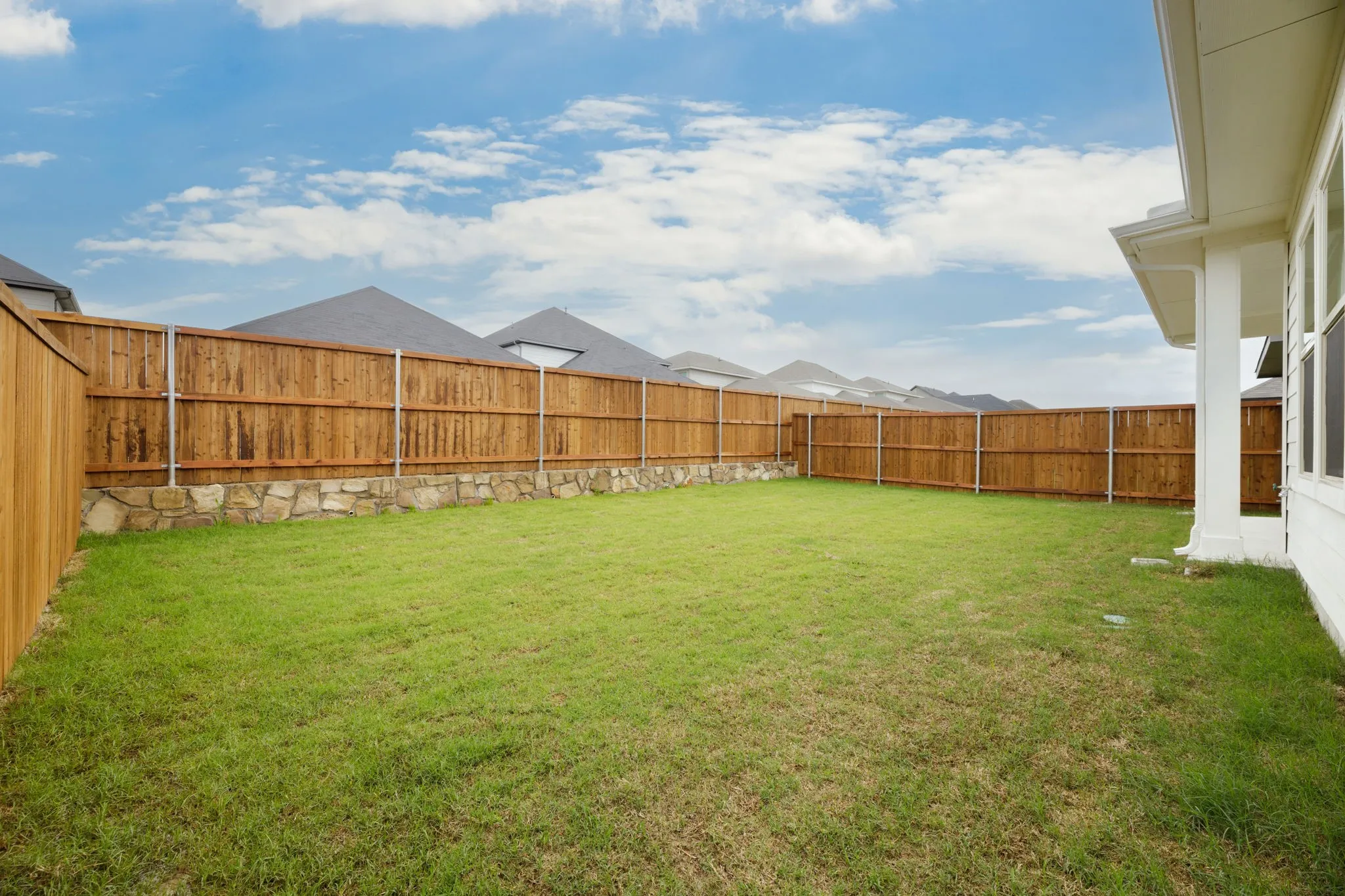 Single Family Residence For Rent in Rockwall County , 1346 Great Sand Dune Street, Royse City, Texas 75189, 4 Bedroom, 3 Bathroom, 2 Garage spaces, 2,651 Sqft, built in 2023, mls#21411207, Real Estate Agent in Royse City, Homes For Rent in Rockwall county, Homes For Rent in Royse City, Realtor in Royse City Texas, Real Estate Brokerage Independent Realty Texas, Luminita Cordes Realtor