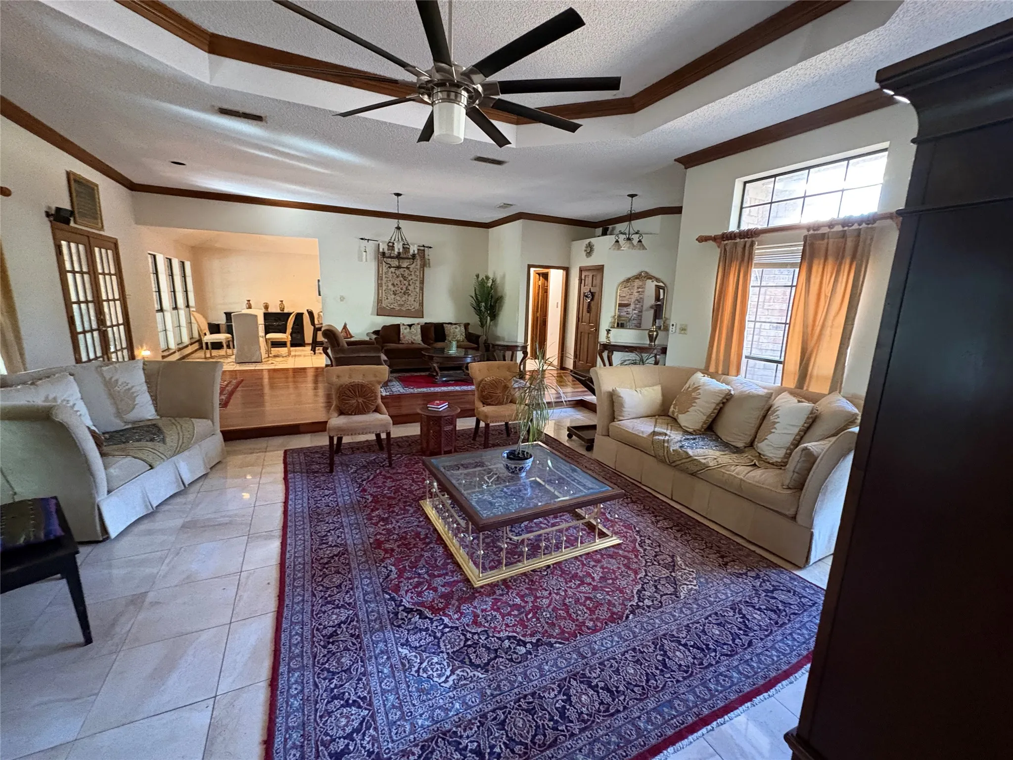 Single Family Residence For Sale in Tarrant County , 8909 Random Road, Fort Worth, Texas 76179, 3 Bedroom, 3 Bathroom, 2 Garage spaces, 2,734 Sqft, built in 1989, mls#21404269, Real Estate Agent in Fort Worth, Homes For Sale in Tarrant county, Homes For Sale in Fort Worth, Realtor in Fort Worth Texas, Real Estate Brokerage Independent Realty Texas, Luminita Cordes Realtor