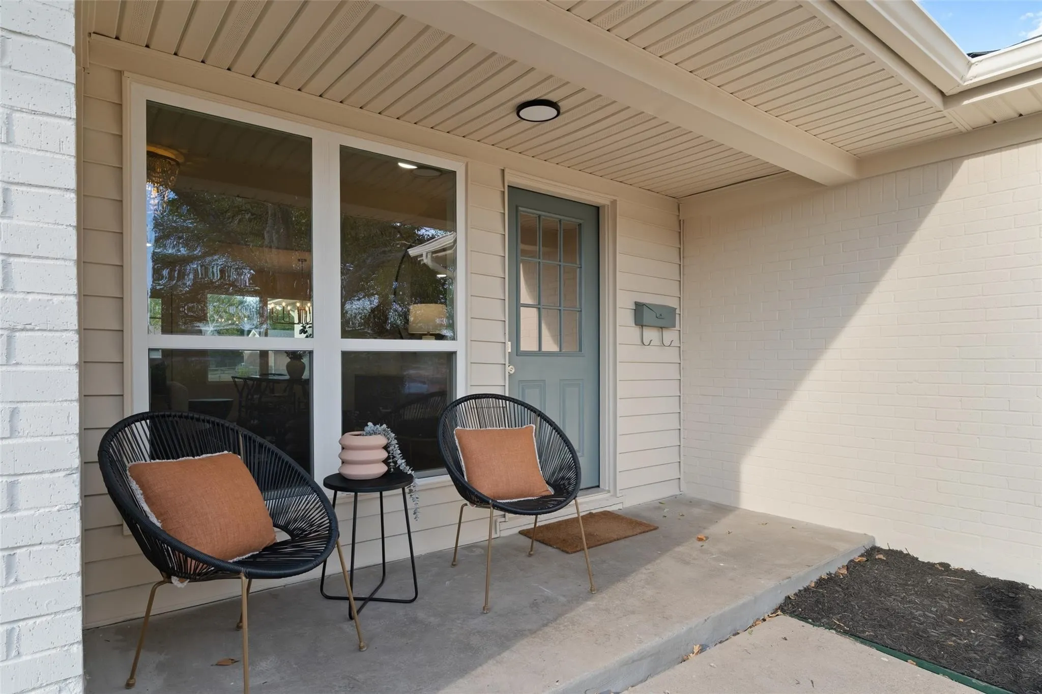 Single Family Residence For Rent in Dallas County , 613 E Tyler Street, Richardson, Texas 75081, 4 Bedroom, 2 Bathroom, Garage spaces, 1,435 Sqft, built in 1956, mls#21406441, Real Estate Agent in Richardson, Homes For Rent in Dallas county, Homes For Rent in Richardson, Realtor in Richardson Texas, Real Estate Brokerage Independent Realty Texas, Luminita Cordes Realtor