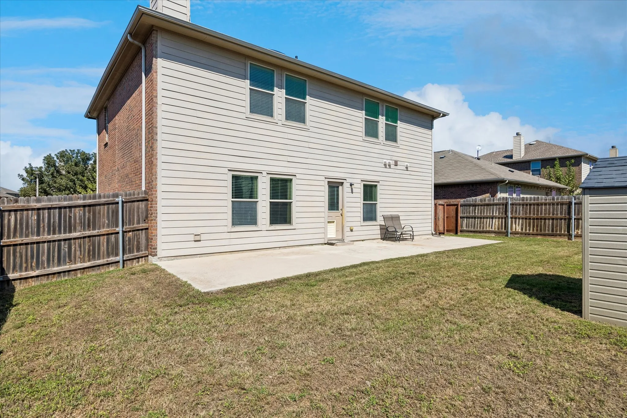 Single Family Residence For Sale in Wise County , 12233 Big Rock Drive, Rhome, Texas 76078, 4 Bedroom, 3 Bathroom, 2 Garage spaces, 2,558 Sqft, built in 2012, mls#21410773, Real Estate Agent in Rhome, Homes For Sale in Wise county, Homes For Sale in Rhome, Realtor in Rhome Texas, Real Estate Brokerage Independent Realty Texas, Luminita Cordes Realtor