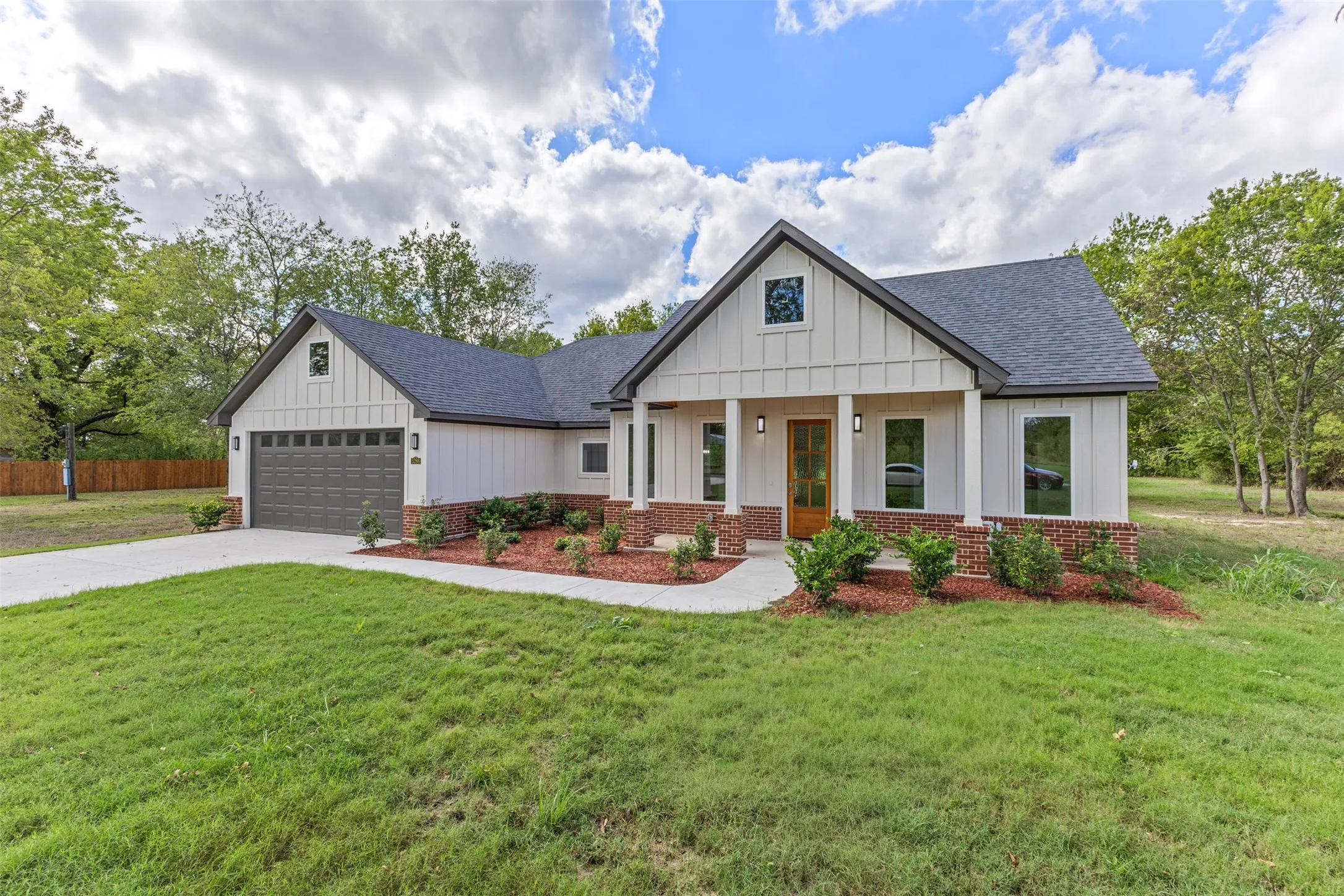 Single Family Residence For Sale in Hunt County , 5288 County Road 2248, Greenville, Texas 75402, 3 Bedroom, 2 Bathroom, 2 Garage spaces, 1,705 Sqft, built in 2026, mls#21411206, Real Estate Agent in Greenville, Homes For Sale in Hunt county, Homes For Sale in Greenville, Realtor in Greenville Texas, Real Estate Brokerage Independent Realty Texas, Luminita Cordes Realtor