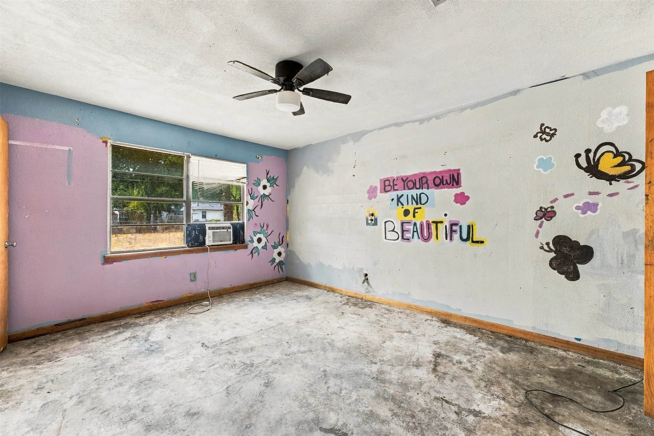 Single Family Residence For Sale in Mc Lennan County , 1407 Berkshire Street, Waco, Texas 76705, 3 Bedroom, 2 Bathroom, Garage spaces, 2,040 Sqft, built in 1960, mls#21411204, Real Estate Agent in Waco, Homes For Sale in Mc Lennan county, Homes For Sale in Waco, Realtor in Waco Texas, Real Estate Brokerage Independent Realty Texas, Luminita Cordes Realtor