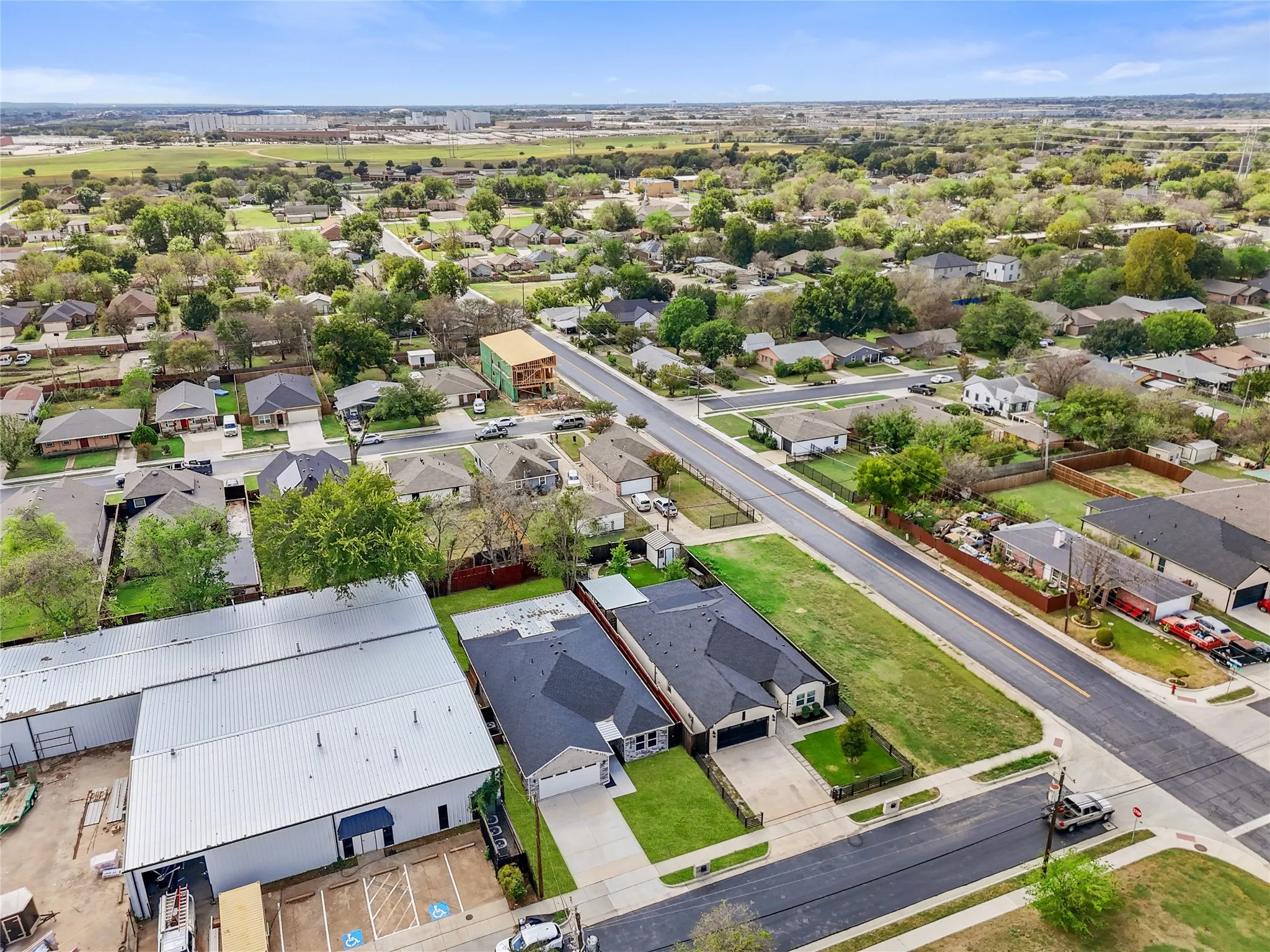 Single Family Residence For Sale in Dallas County , 1829 Galveston Street, Grand Prairie, Texas 75051, 4 Bedroom, 3 Bathroom, 2 Garage spaces, 1,900 Sqft, built in 2023, mls#21410442, Real Estate Agent in Grand Prairie, Homes For Sale in Dallas county, Homes For Sale in Grand Prairie, Realtor in Grand Prairie Texas, Real Estate Brokerage Independent Realty Texas, Luminita Cordes Realtor