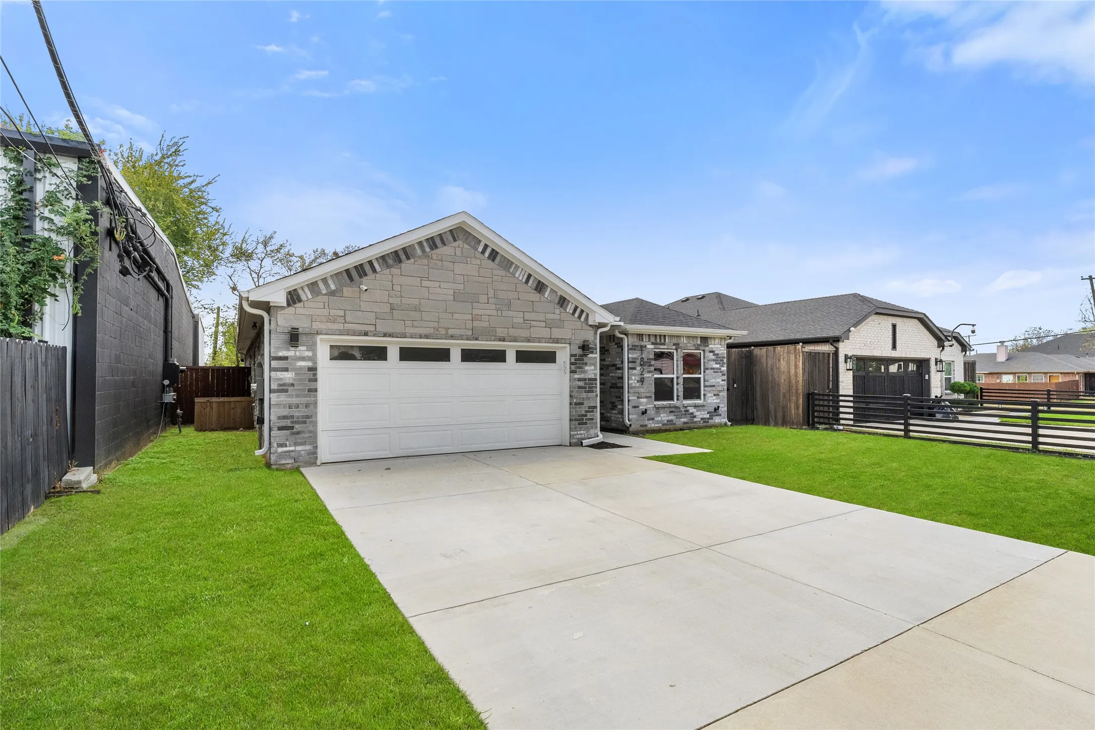 Single Family Residence For Sale in Dallas County , 1829 Galveston Street, Grand Prairie, Texas 75051, 4 Bedroom, 3 Bathroom, 2 Garage spaces, 1,900 Sqft, built in 2023, mls#21410442, Real Estate Agent in Grand Prairie, Homes For Sale in Dallas county, Homes For Sale in Grand Prairie, Realtor in Grand Prairie Texas, Real Estate Brokerage Independent Realty Texas, Luminita Cordes Realtor