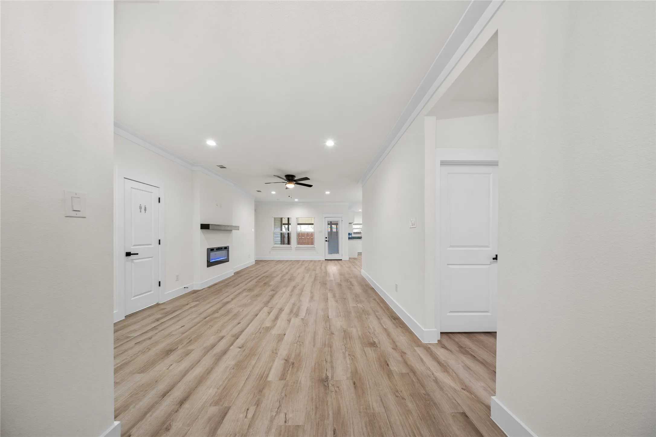 Single Family Residence For Sale in Dallas County , 1829 Galveston Street, Grand Prairie, Texas 75051, 4 Bedroom, 3 Bathroom, 2 Garage spaces, 1,900 Sqft, built in 2023, mls#21410442, Real Estate Agent in Grand Prairie, Homes For Sale in Dallas county, Homes For Sale in Grand Prairie, Realtor in Grand Prairie Texas, Real Estate Brokerage Independent Realty Texas, Luminita Cordes Realtor
