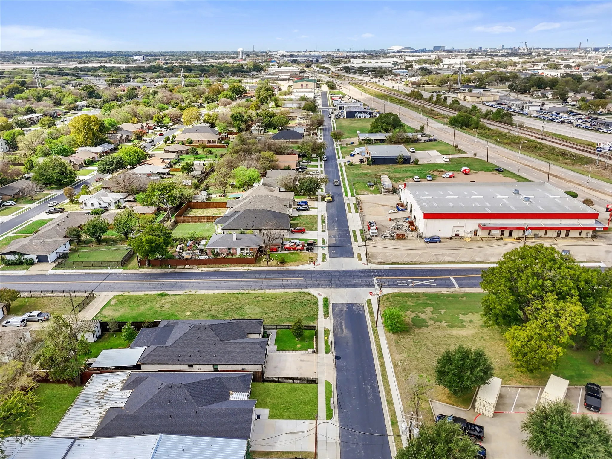 Single Family Residence For Sale in Dallas County , 1829 Galveston Street, Grand Prairie, Texas 75051, 4 Bedroom, 3 Bathroom, 2 Garage spaces, 1,900 Sqft, built in 2023, mls#21410442, Real Estate Agent in Grand Prairie, Homes For Sale in Dallas county, Homes For Sale in Grand Prairie, Realtor in Grand Prairie Texas, Real Estate Brokerage Independent Realty Texas, Luminita Cordes Realtor