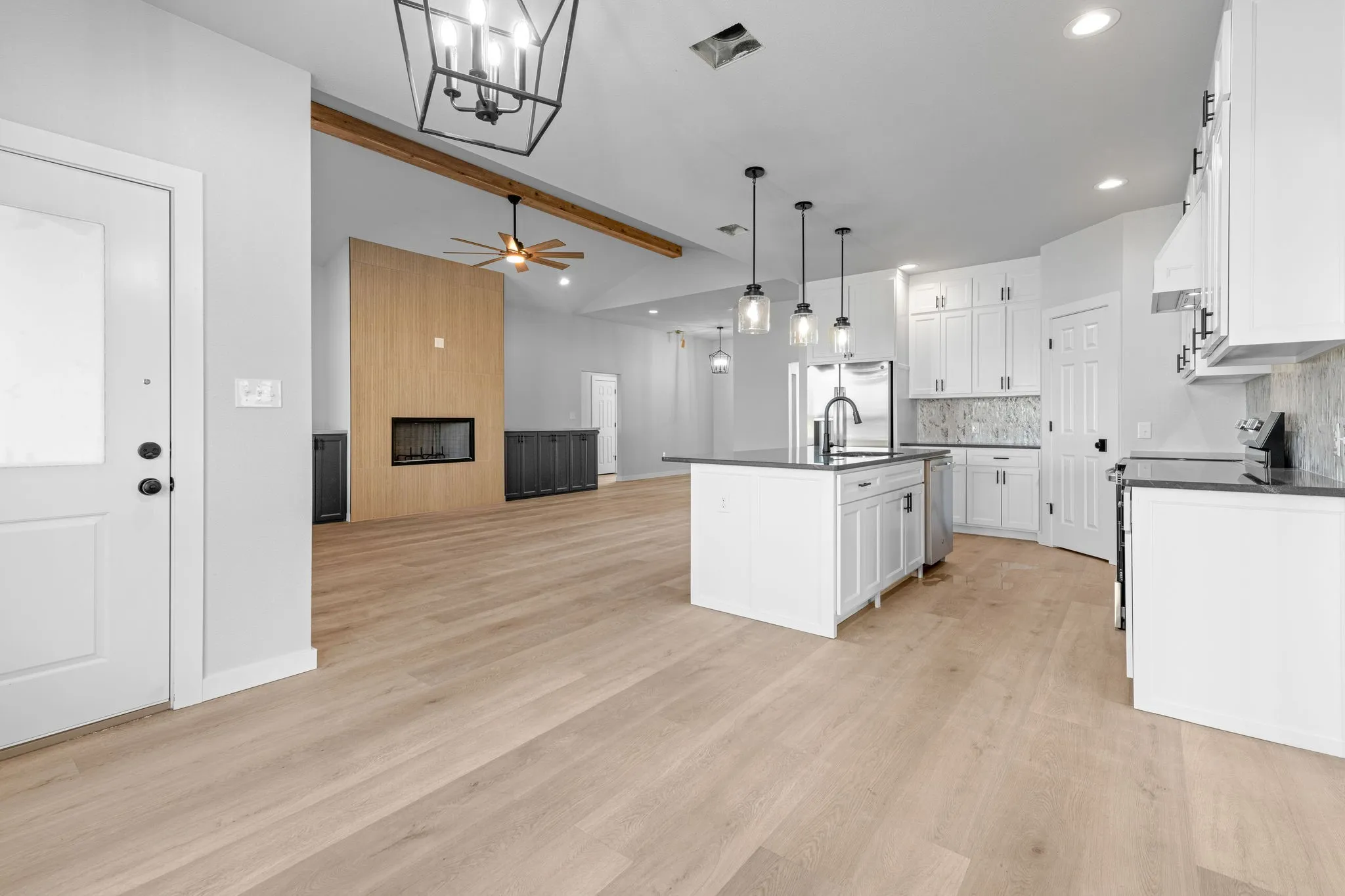 Single Family Residence For Sale in Jones County , 5101 Private Road 3523, Hawley, Texas 79525, 3 Bedroom, 2 Bathroom, 2 Garage spaces, 2,382 Sqft, built in 2026, mls#21405703, Real Estate Agent in Hawley, Homes For Sale in Jones county, Homes For Sale in Hawley, Realtor in Hawley Texas, Real Estate Brokerage Independent Realty Texas, Luminita Cordes Realtor