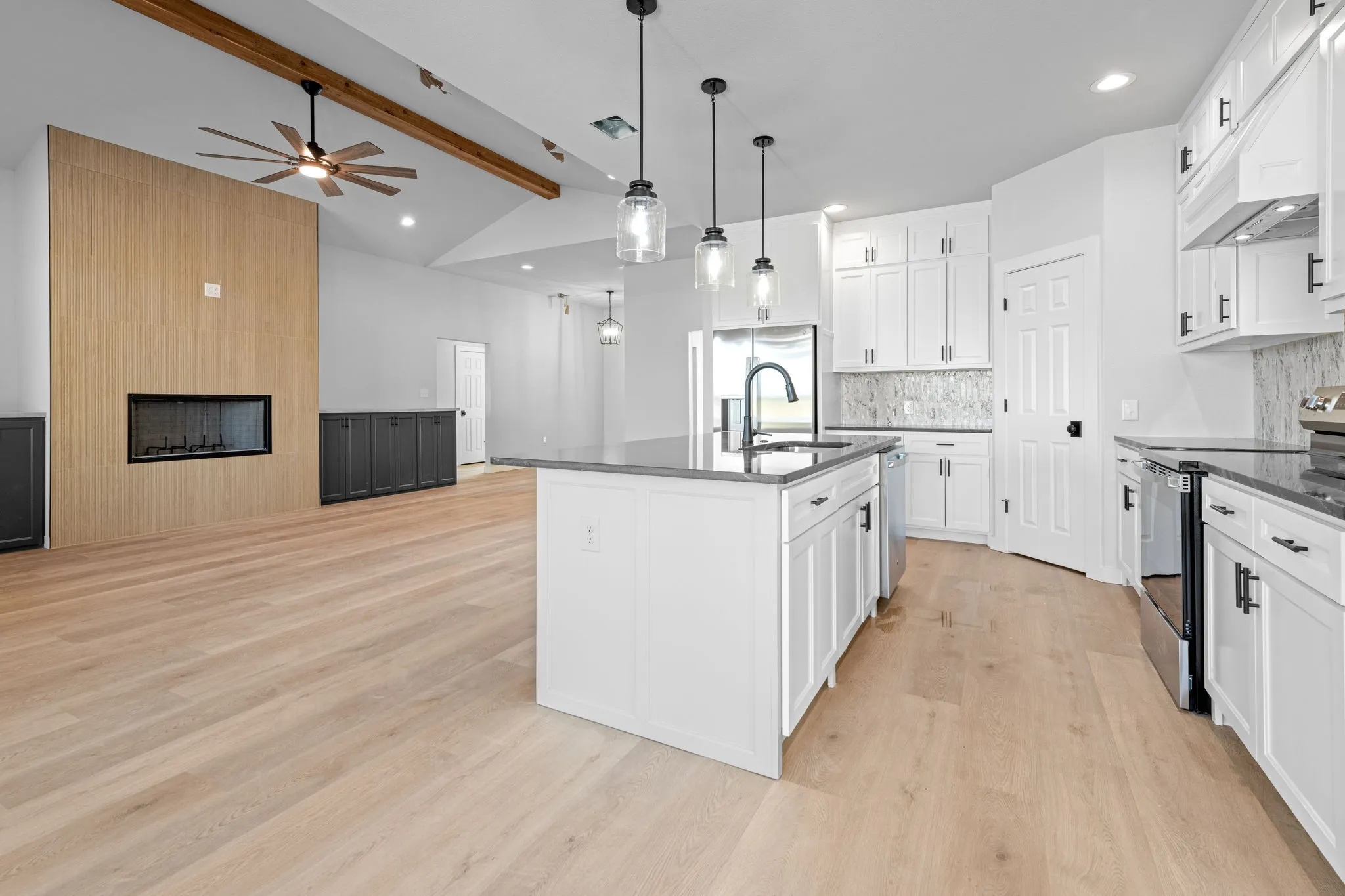 Single Family Residence For Sale in Jones County , 5101 Private Road 3523, Hawley, Texas 79525, 3 Bedroom, 2 Bathroom, 2 Garage spaces, 2,382 Sqft, built in 2026, mls#21405703, Real Estate Agent in Hawley, Homes For Sale in Jones county, Homes For Sale in Hawley, Realtor in Hawley Texas, Real Estate Brokerage Independent Realty Texas, Luminita Cordes Realtor